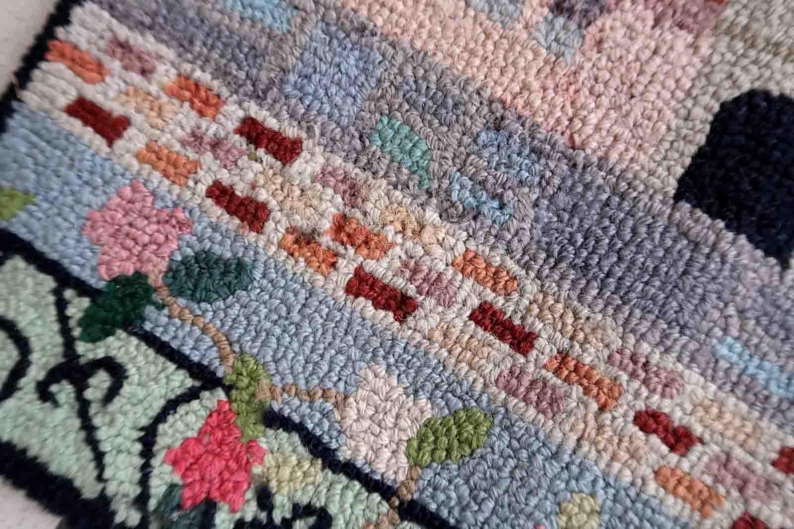 Américain Tapis crocheté américain vintage fait à la main, années 1940, 1C982 en vente