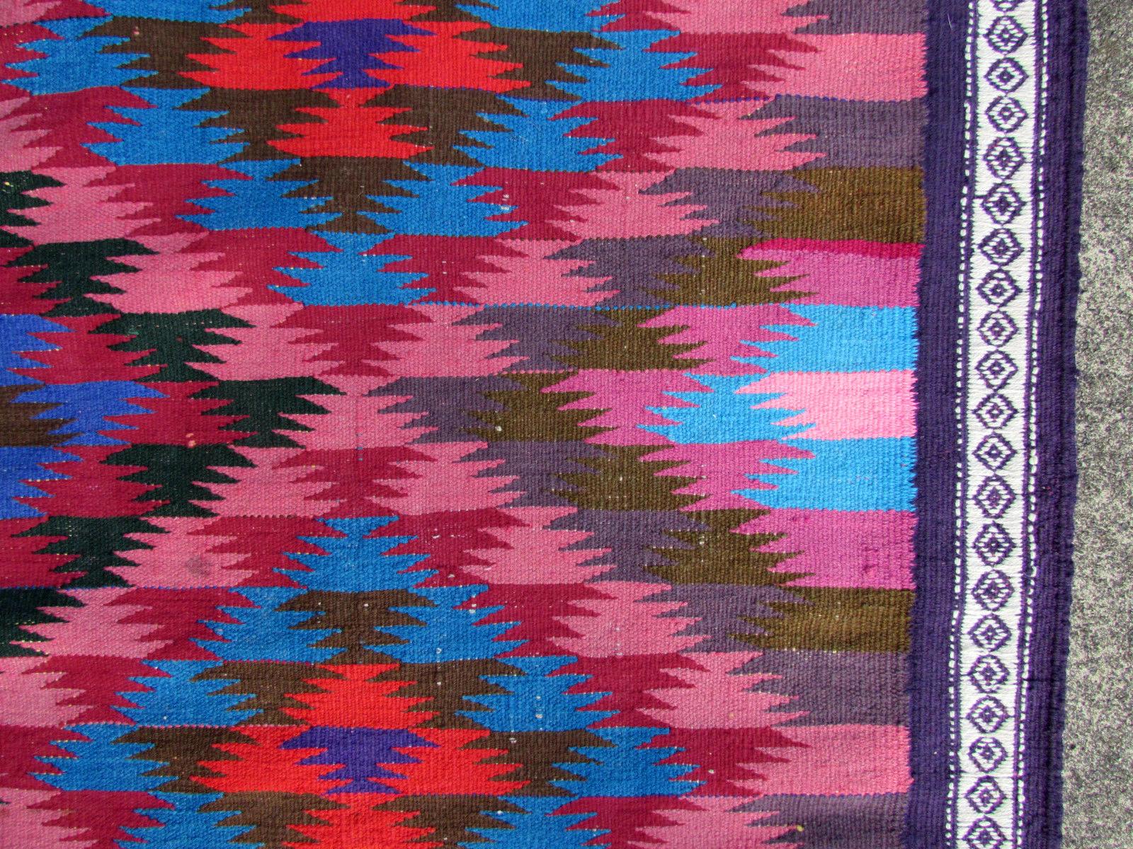 Handmade vintage Ardabil flat-weave in wool. The rug is from the end of 20th century in original good condition. 

- Condition: original good,

- circa: 1970s,

- Size: 3.7' x 7.4' (113cm x 225cm),

- Material: wool,

- Country of origin: