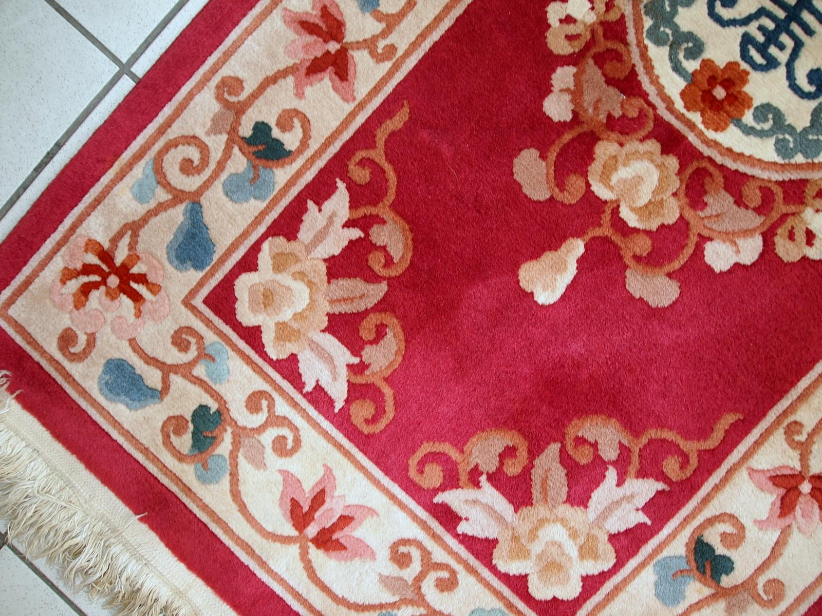 Handgefertigter chinesischer Vintage-Art-déco-Teppich, 1970er Jahre, 1C442 (Ende des 20. Jahrhunderts) im Angebot