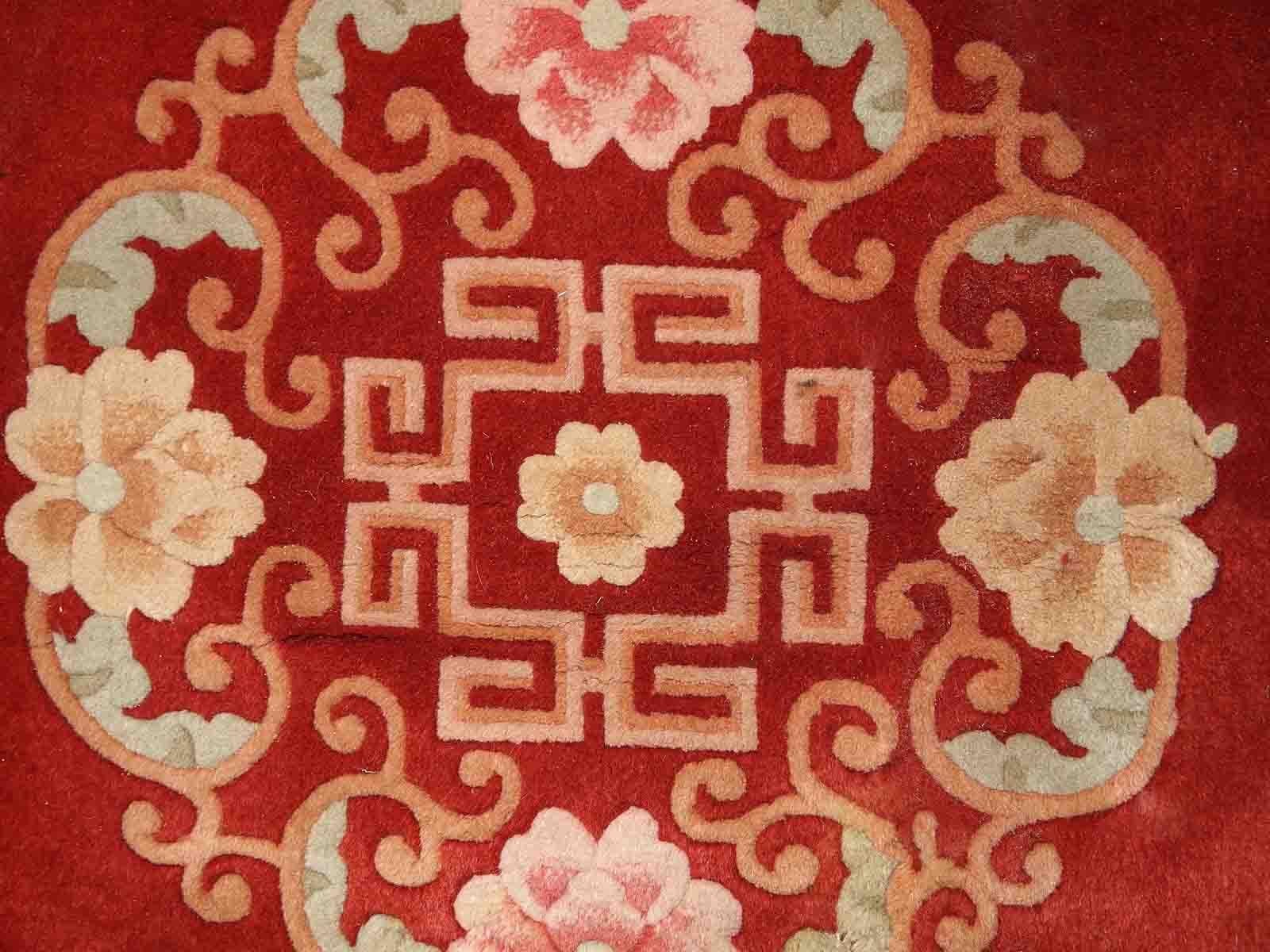 Handmade Vintage Art Deco Chinese Rug, 1970s, 1C802 In Fair Condition For Sale In Bordeaux, FR