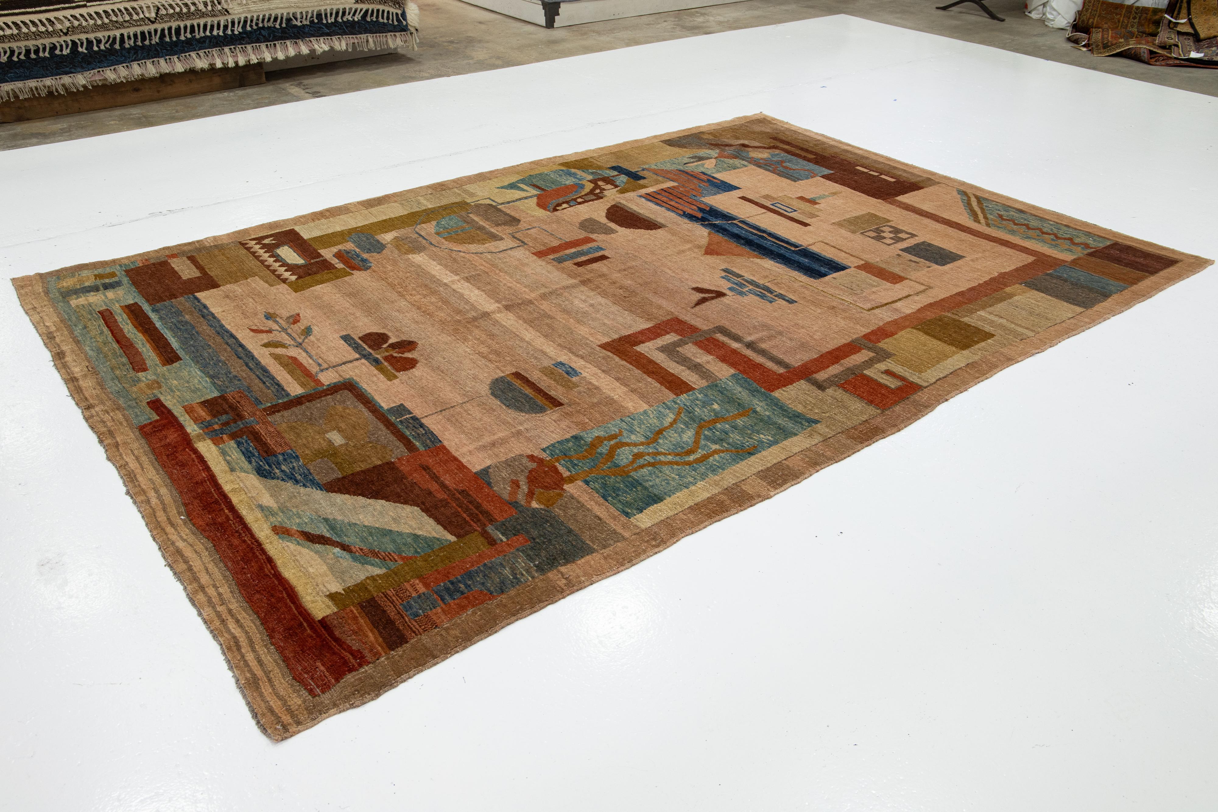 Tappeto fatto a mano in lana marrone con motivo a trifoglio, realizzato in stile Arts & Crafts vintage in vendita 1