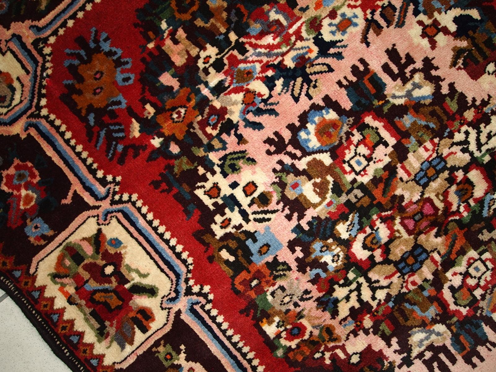 Tappeto vintage in stile Bakhtiari fatto a mano, anni '70, 1C315 in vendita 4