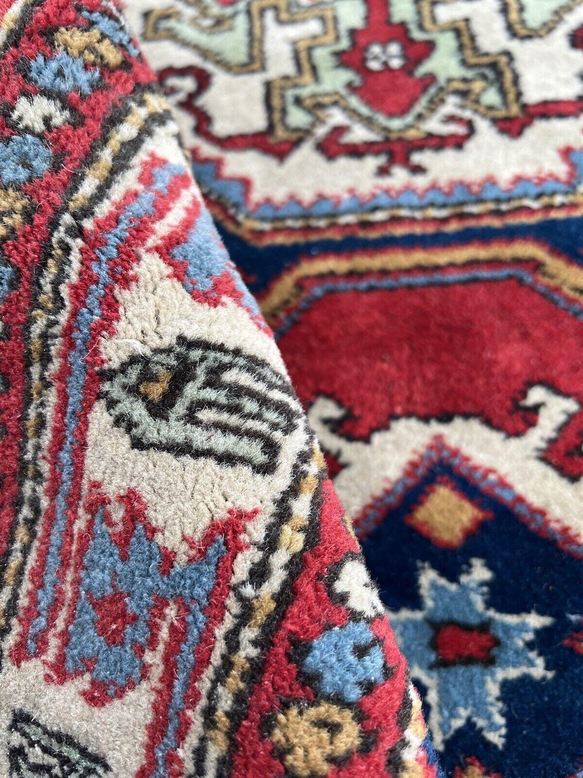 Handgefertigter kaukasischer Erevan-Teppich im Vintage-Stil 2,6' x 4.1', 1970er Jahre - 1S66 (Wolle)