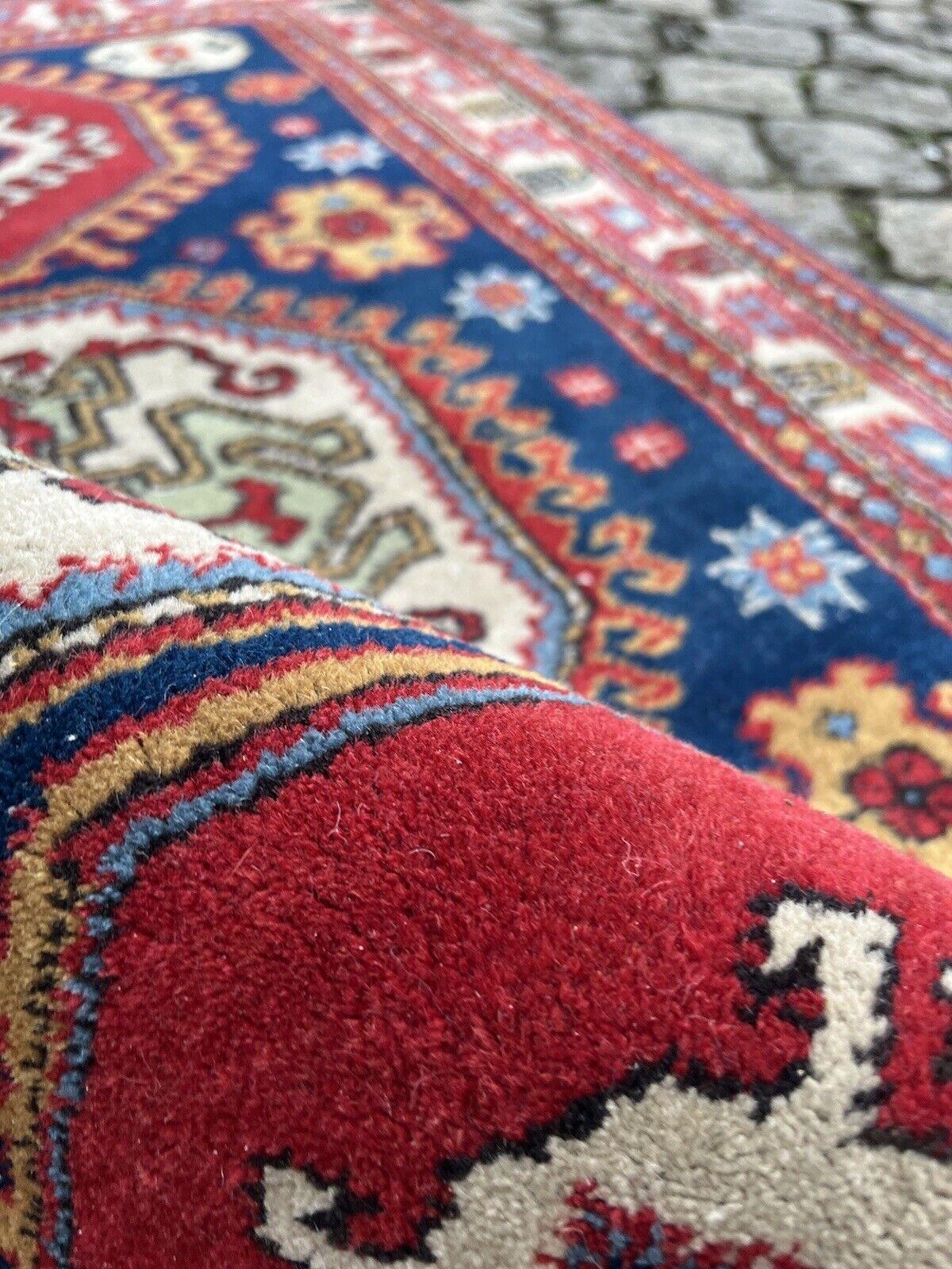 Handgefertigter kaukasischer Erevan-Teppich im Vintage-Stil 2,6' x 4.1', 1970er Jahre - 1S66 4