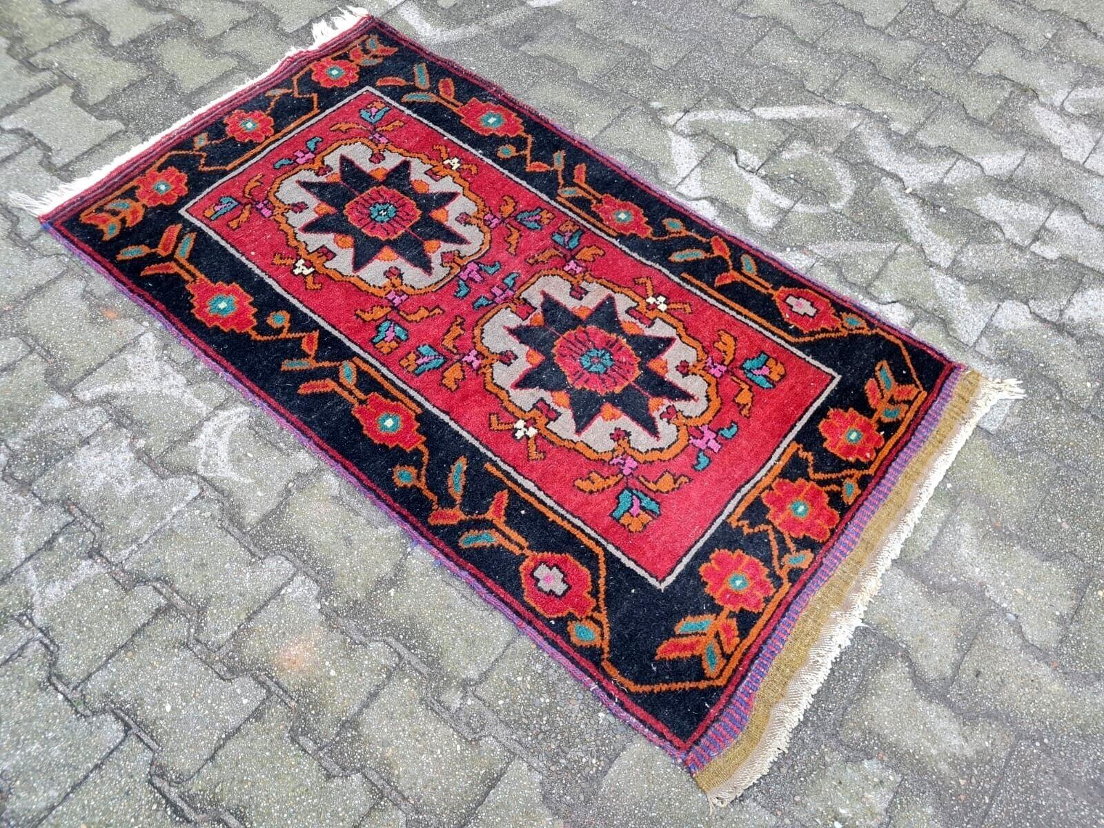 Français Tapis vintage fait main Karabagh 2.7' x 4.8' 1950s - 2K40 en vente