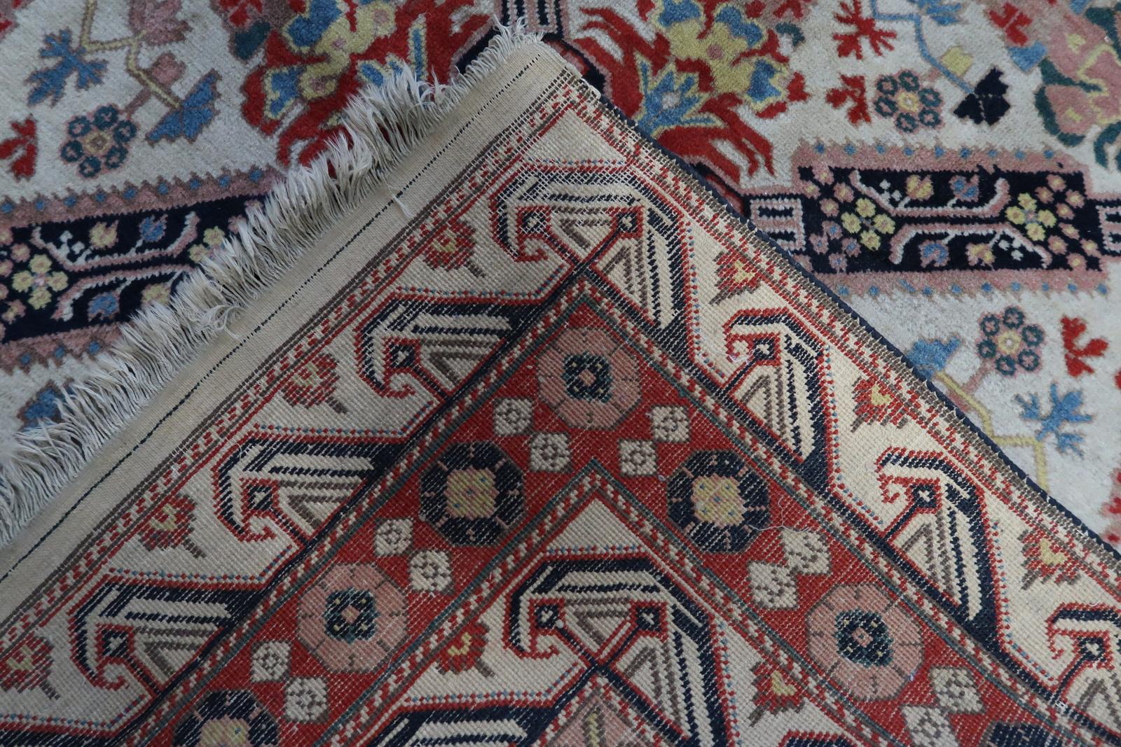 Handgefertigter kaukasischer Zeyhur-Teppich 4.2' x 7,4' (130cm x 228cm) 1950er Jahre -1C1065 im Angebot 7