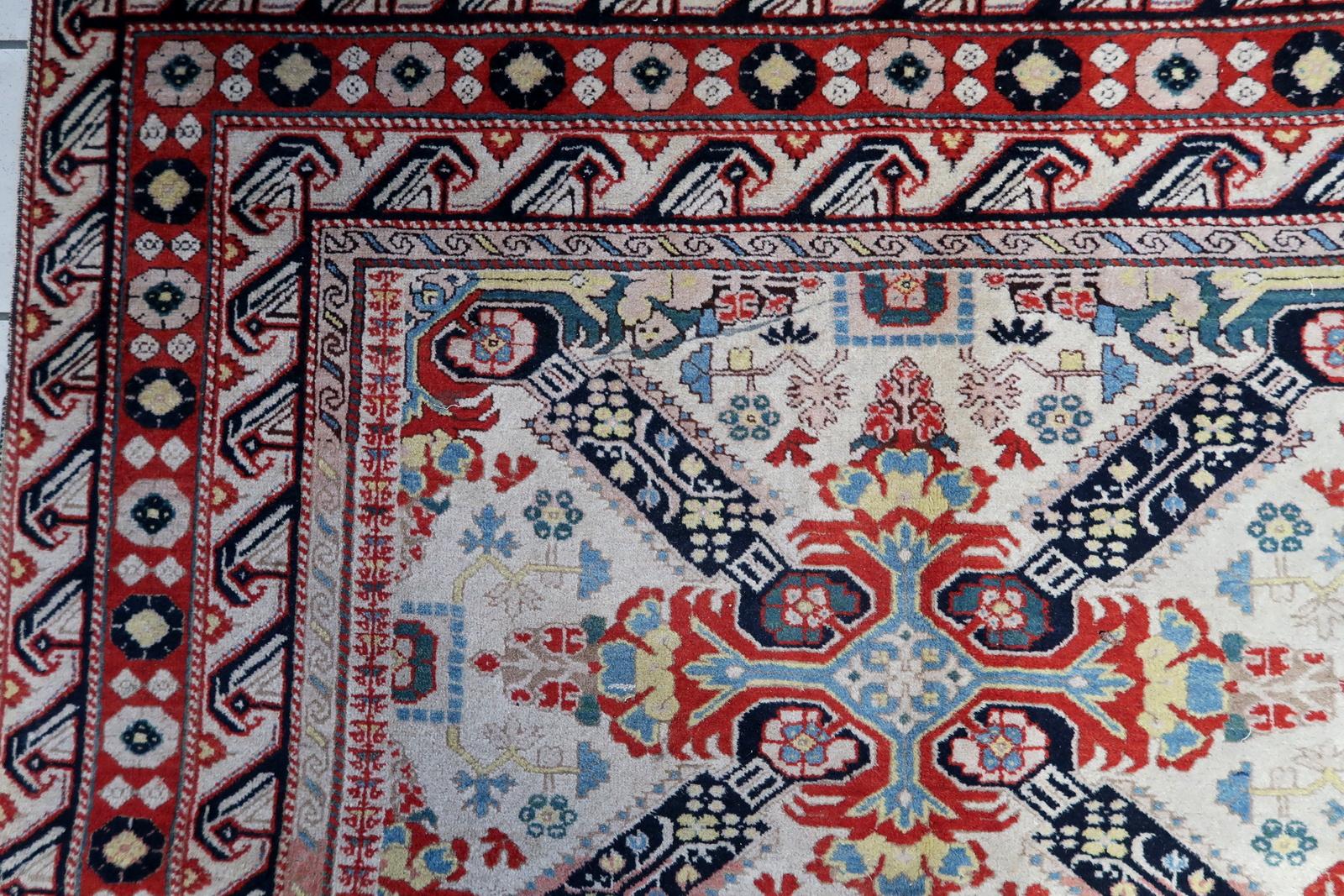 Handgefertigter kaukasischer Zeyhur-Teppich 4.2' x 7,4' (130cm x 228cm) 1950er Jahre -1C1065 im Angebot 4