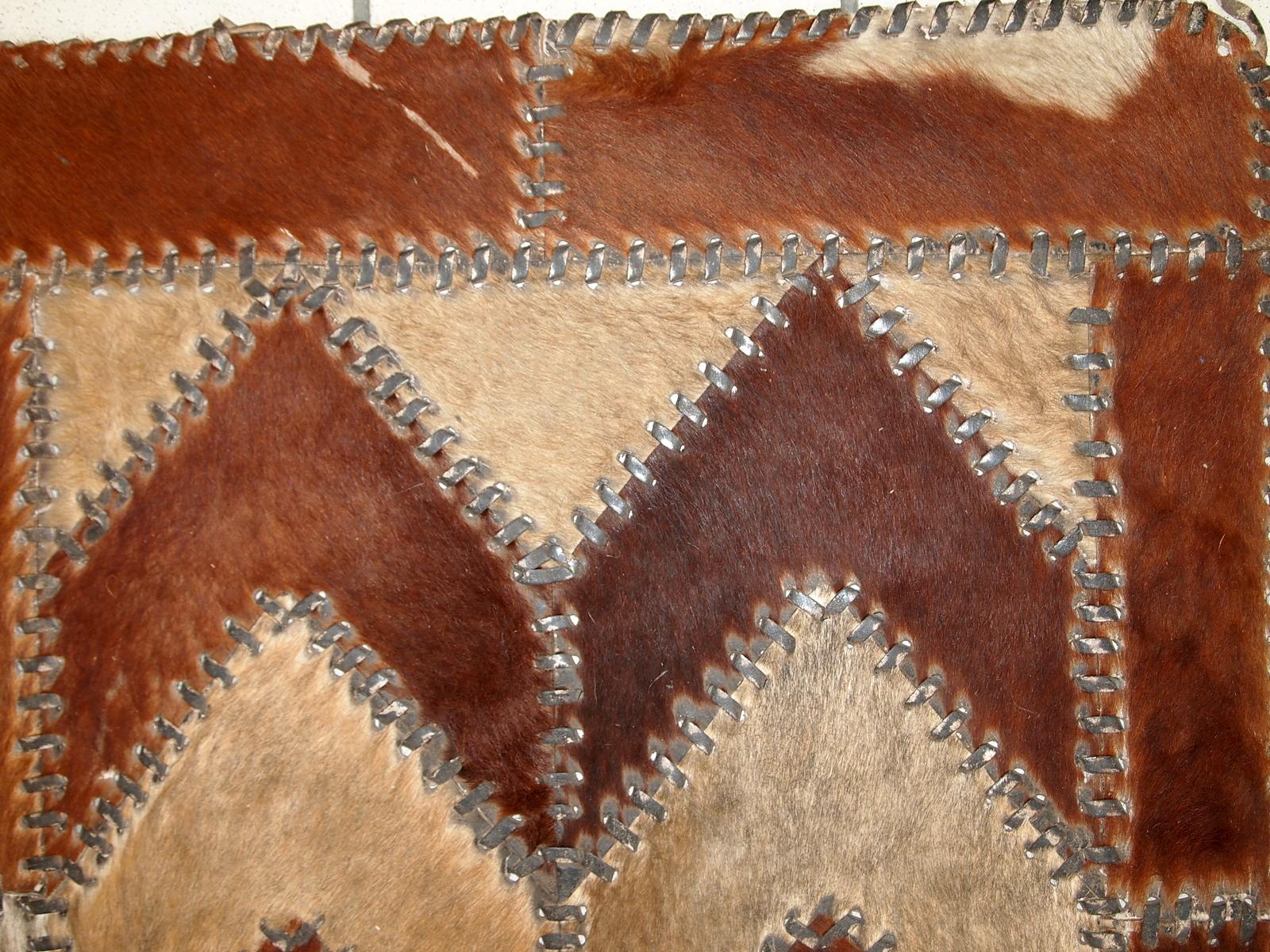 Handmade Vintage European Leather Rug, 1960s, 1C646 For Sale 4