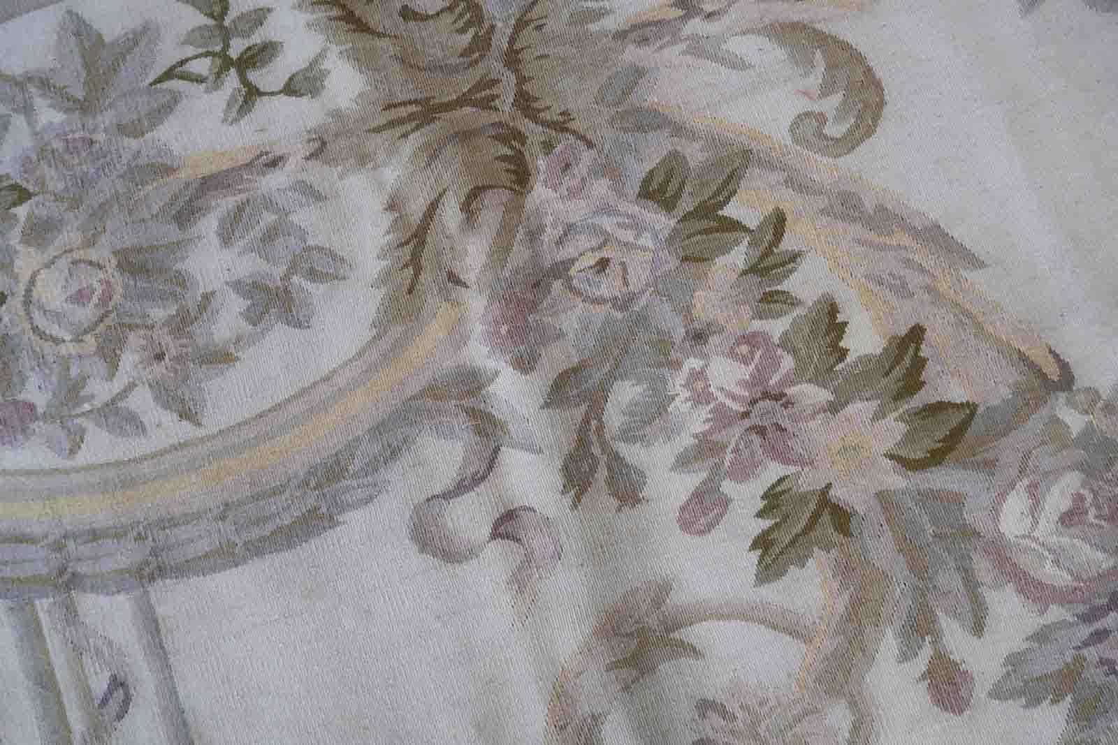 Fin du 20e siècle Tapis d'Aubusson français vintage fait à la main, années 1970, 1C884 en vente