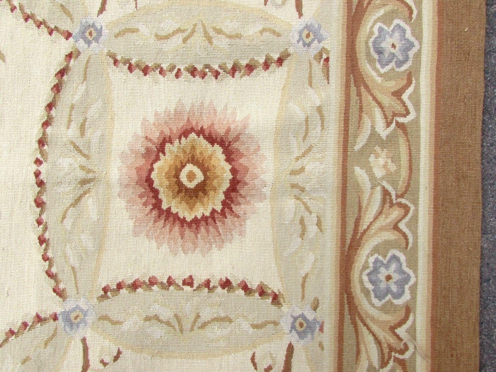 Late 20th Century Handmade Vintage French Aubusson Rug, 1970s, 1Q0196