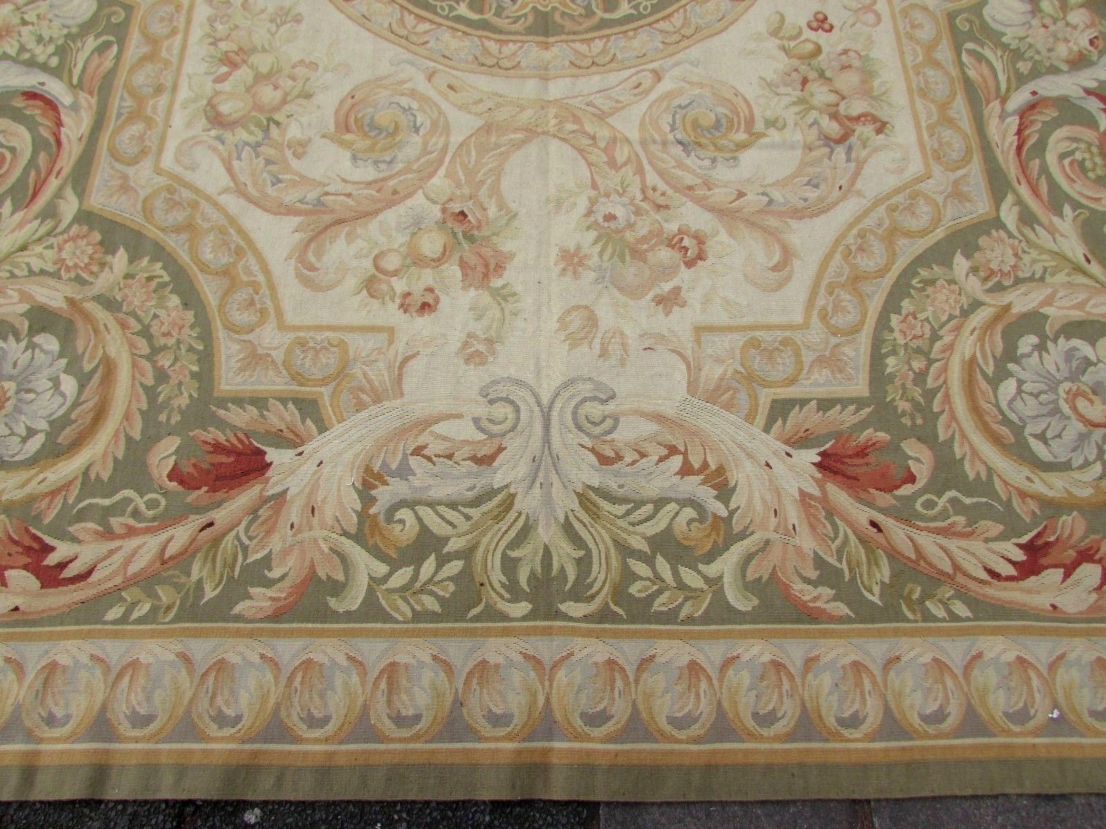 Hand-Knotted Handmade Vintage French Aubusson Rug, 1970s, 1Q0200