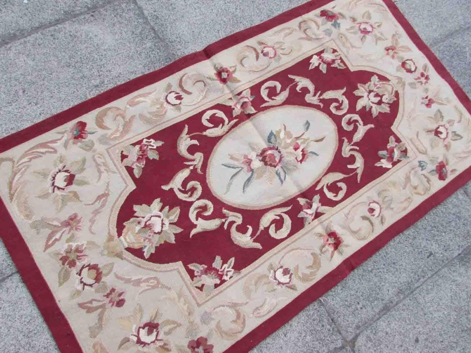 Handmade Vintage French Aubusson Rug, 1970s, 1Q04 For Sale 5
