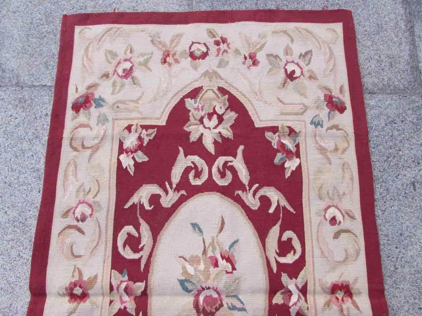 Handmade Vintage French Aubusson Rug, 1970s, 1Q04 For Sale 6