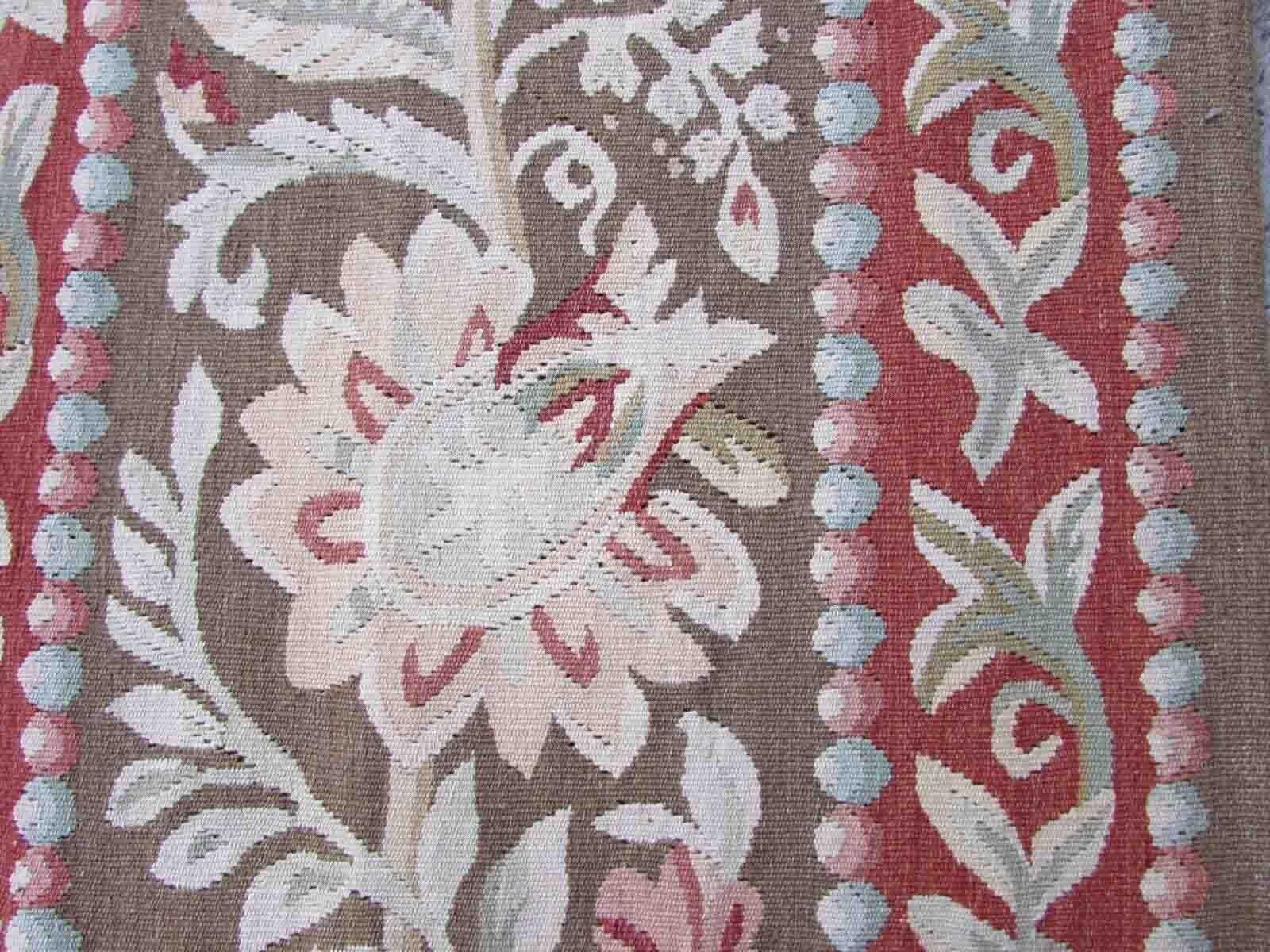 Handmade Vintage French Aubusson Rug, 1970s, 1Q07 For Sale 3