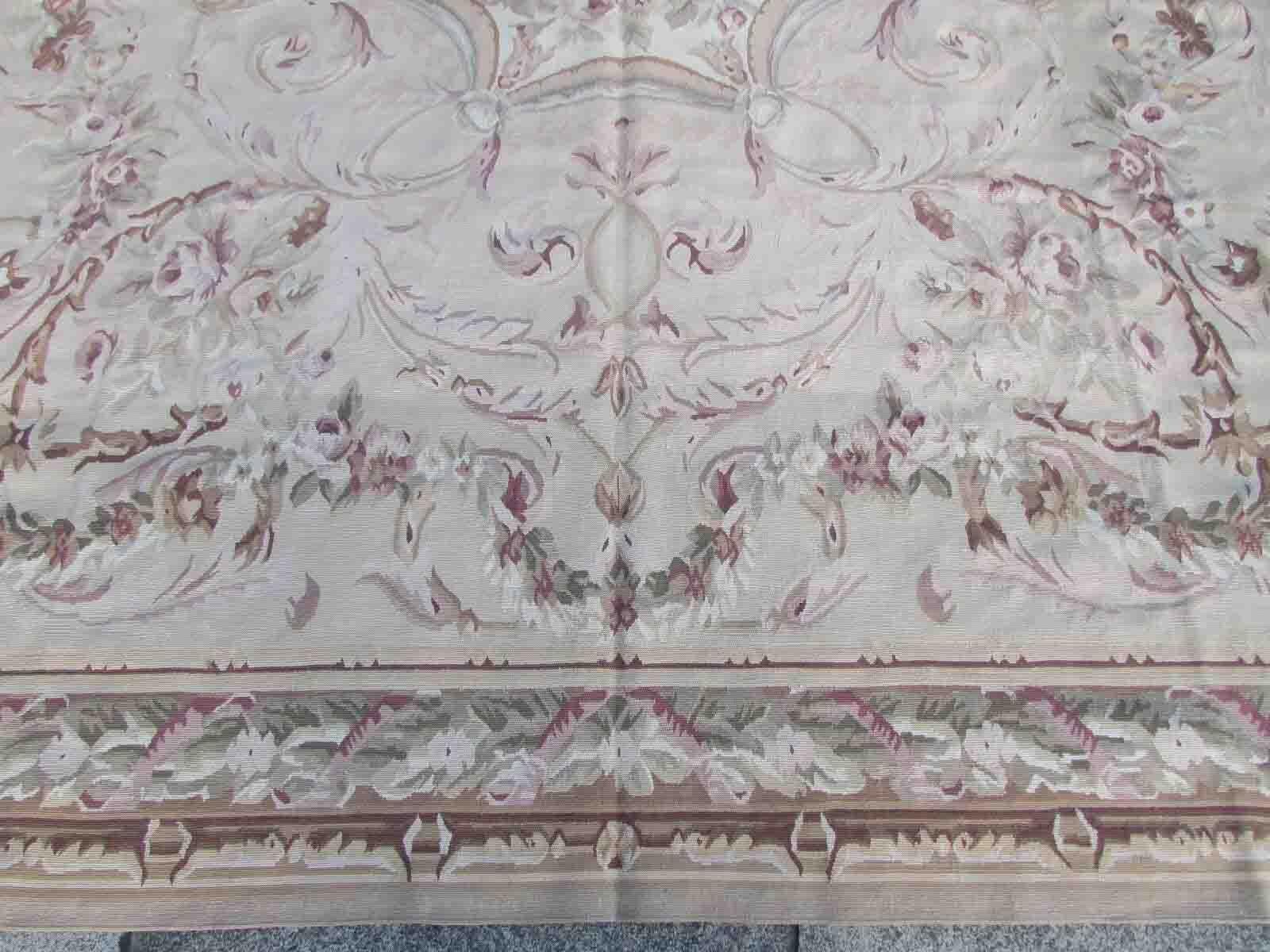 Handmade Vintage French Aubusson Rug, 1970s, 1Q08 In Good Condition For Sale In Bordeaux, FR