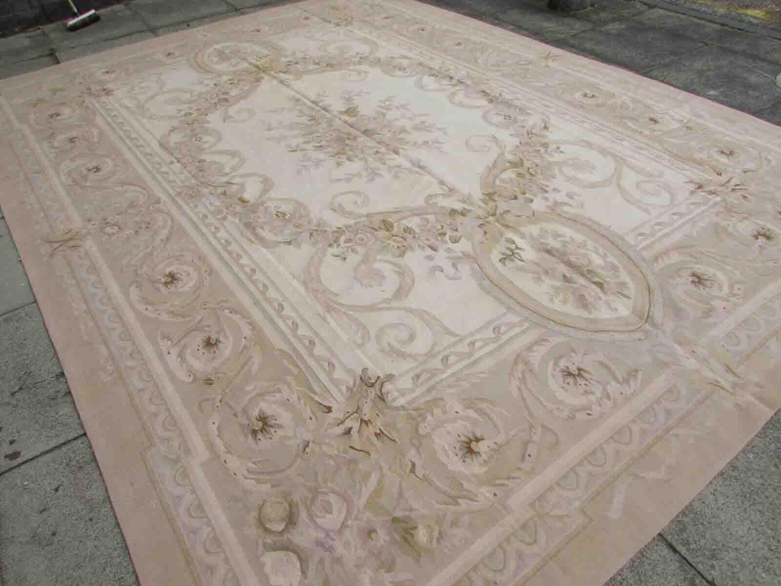 Wool Handmade Vintage French Aubusson Rug, 1970s, 1Q13