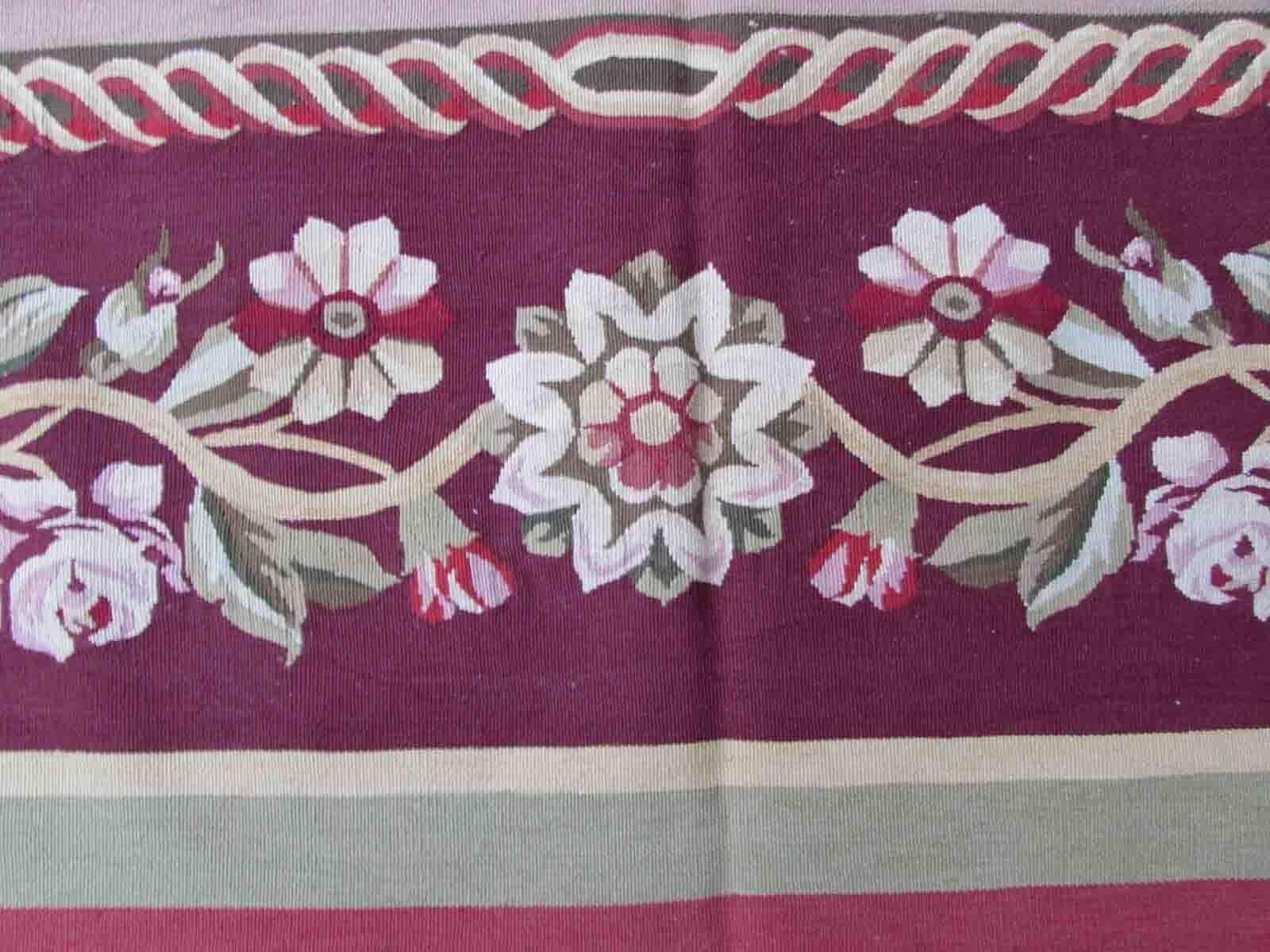 Handmade Vintage French Aubusson Rug, 1970s, 1Q15 For Sale 6