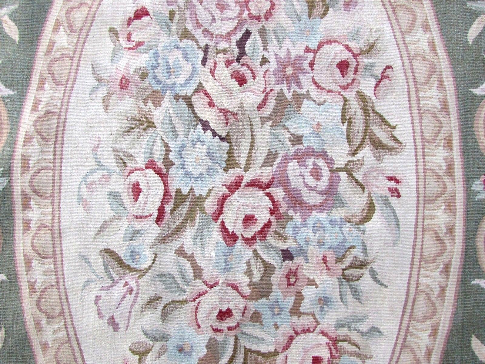 Hand-Knotted Handmade Vintage French Aubusson Rug, 1980s, 1Q0118