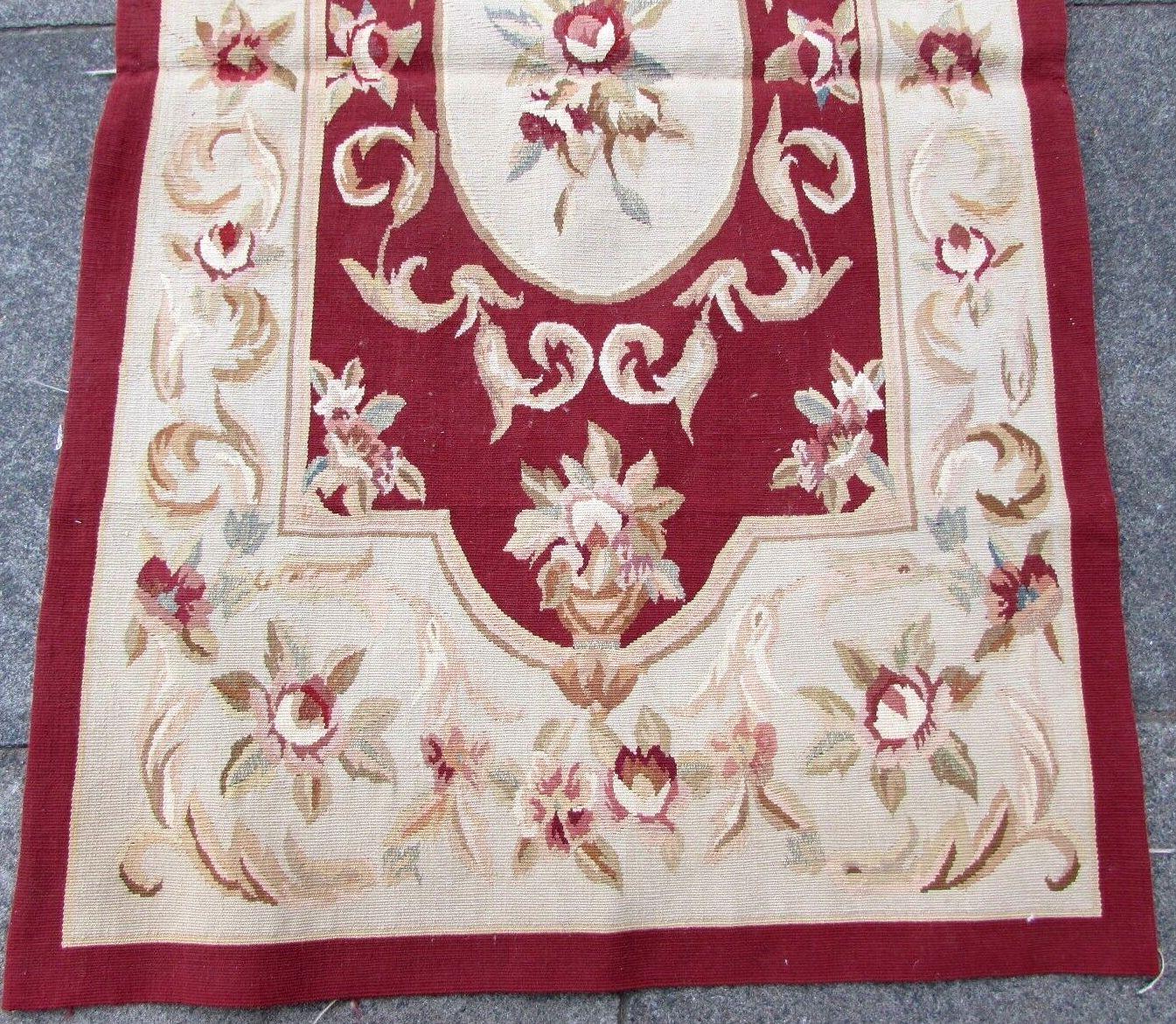Hand-Knotted Handmade Vintage French Aubusson Rug, 1980s, 1Q0134