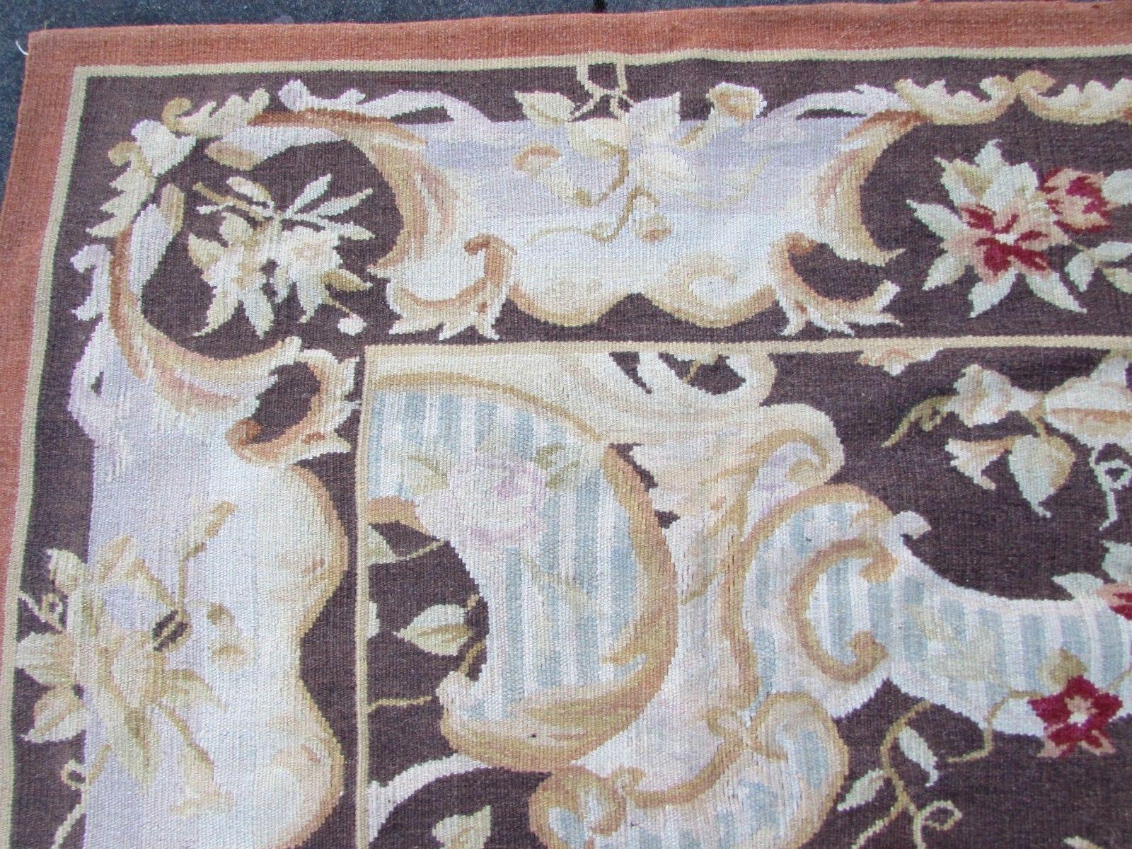 Hand-Knotted Handmade Vintage French Aubusson Rug, 1980s, 1Q0175