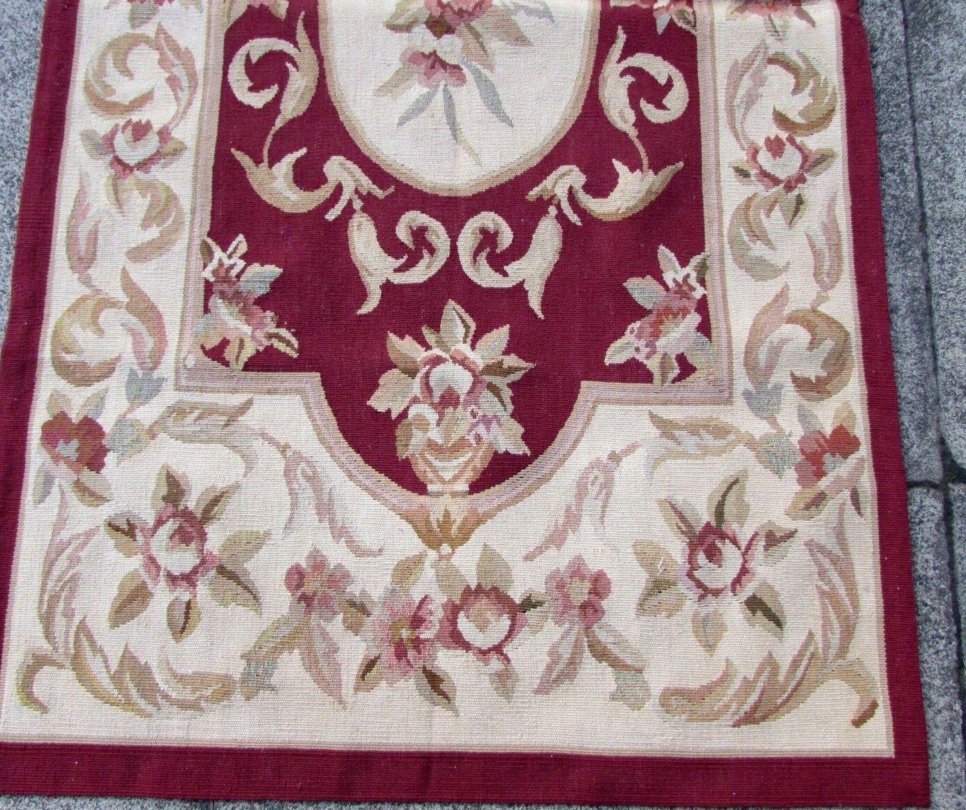 Hand-Knotted Handmade Vintage French Aubusson Rug, 1980s, 1Q0247