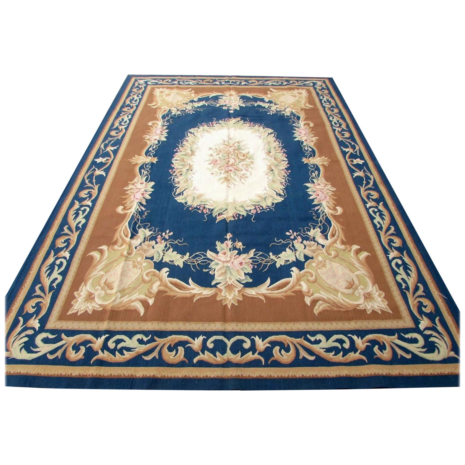 Handmade Vintage French Aubusson Rug, 1980s, 1Q0349 For Sale at 1stDibs