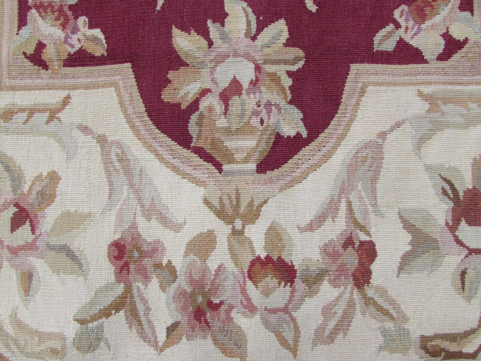 Handmade Vintage French Aubusson Rug 2.5' x 4.6', 1980s, 1Q45 For Sale 4