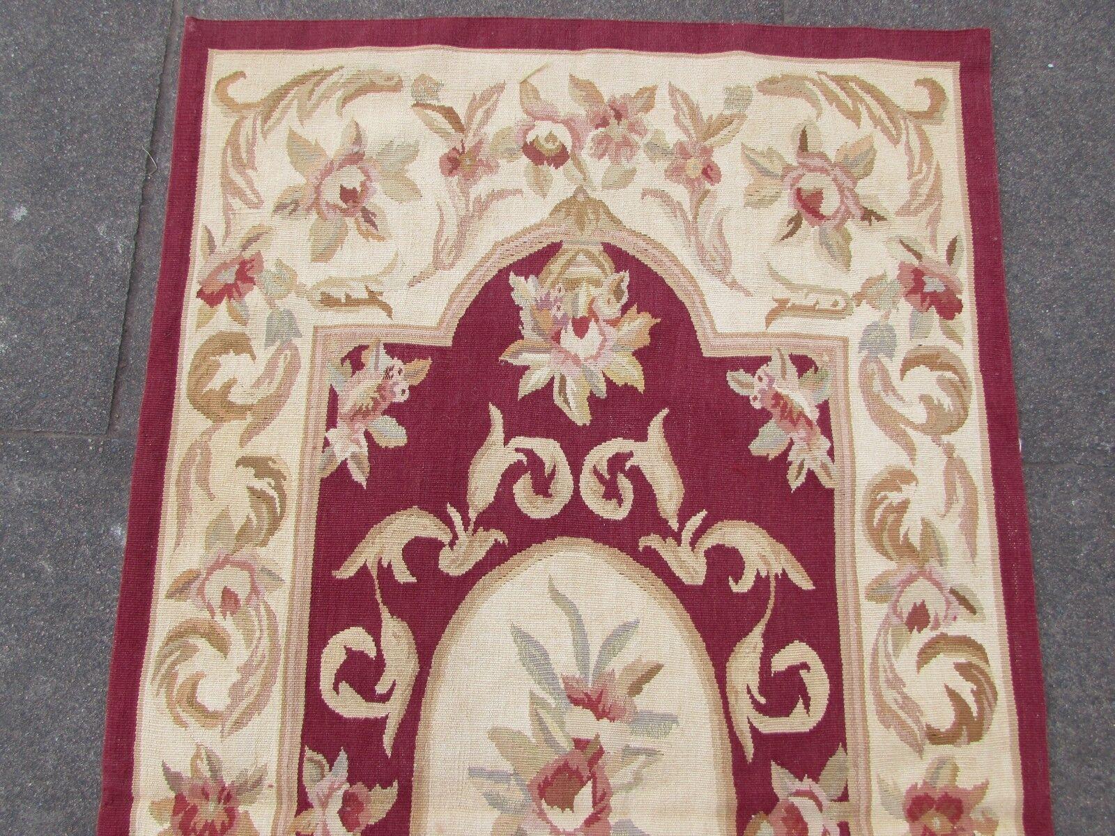 Hand-Knotted Handmade Vintage French Aubusson Rug 2.5' x 4.6', 1980s, 1Q45 For Sale
