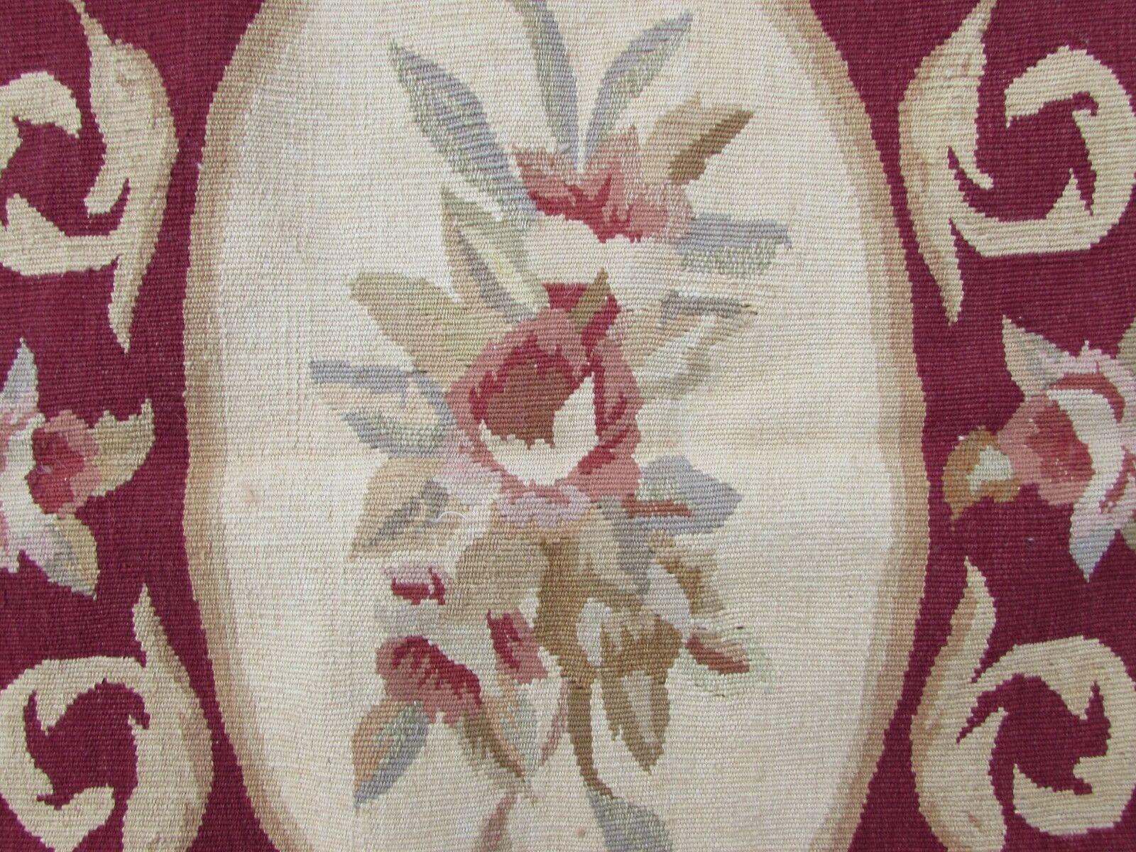 Handmade Vintage French Aubusson Rug 2.5' x 4.6', 1980s, 1Q45 For Sale 2