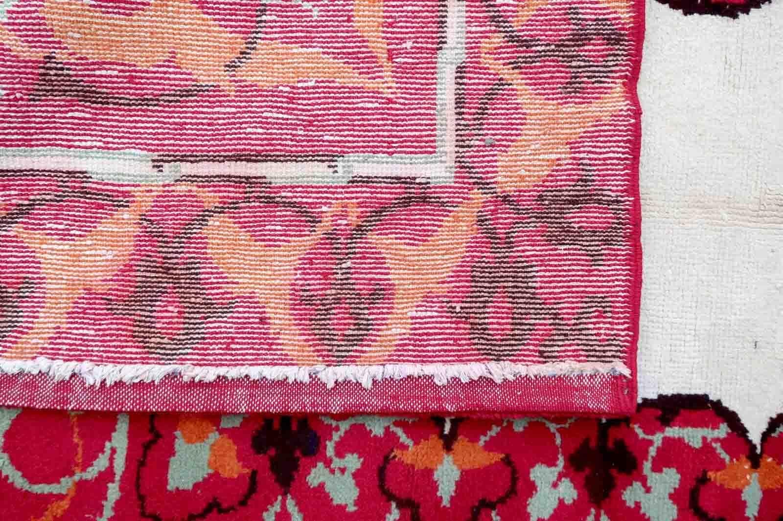 Wool Handmade Vintage French Savonnerie Rug, 1950s, 1P97 For Sale