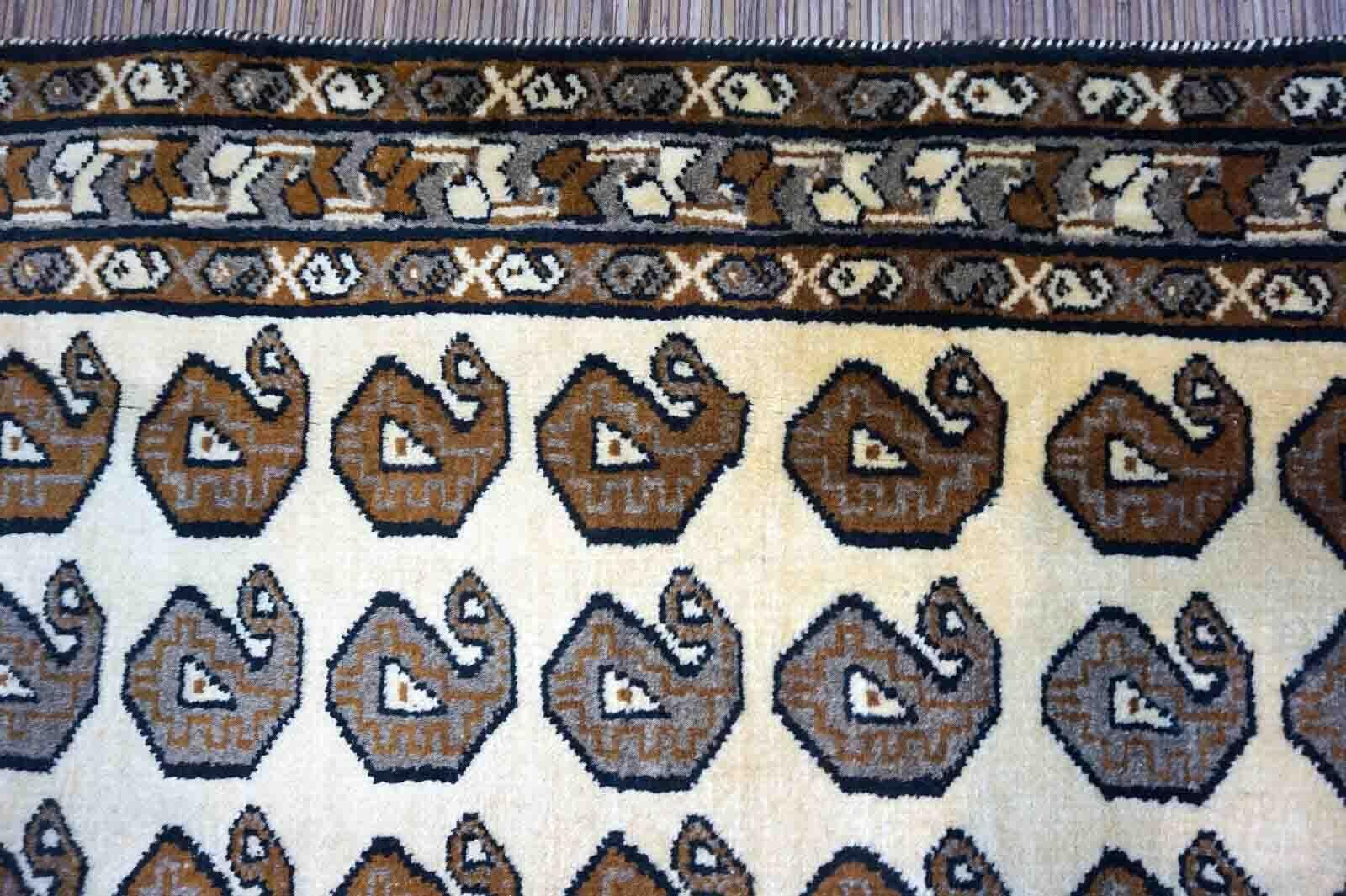 Handgefertigter Vintage-Teppich im Gabbeh-Stil, 1970er Jahre, 1D01 im Zustand „Gut“ im Angebot in Bordeaux, FR