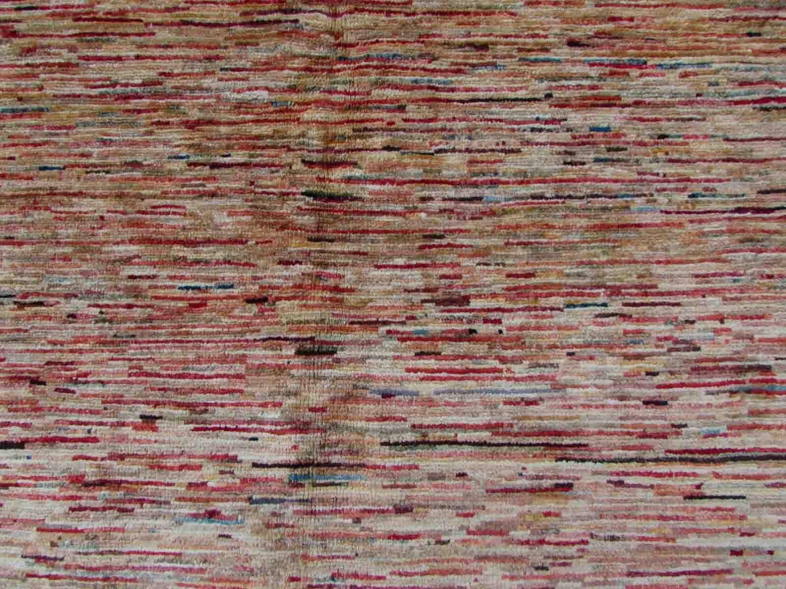 Handgefertigter Vintage-Teppich im Gabbeh-Stil, 1970er Jahre, 1Q10 (Ende des 20. Jahrhunderts) im Angebot