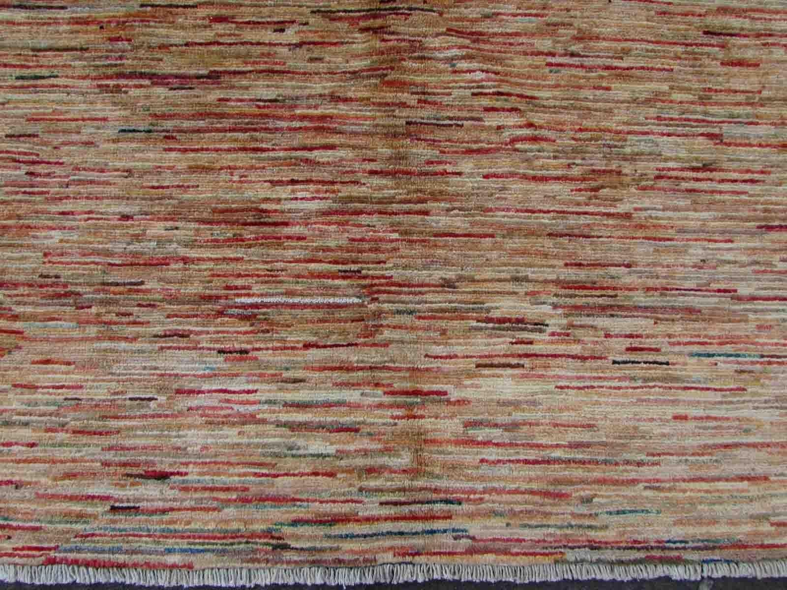 Handgefertigter Vintage-Teppich im Gabbeh-Stil, 1970er Jahre, 1Q10 im Angebot 2