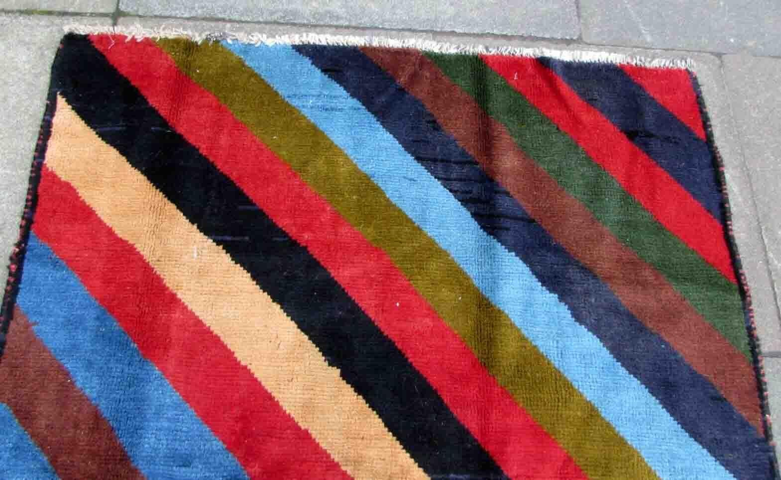 Handgefertigter Vintage-Teppich im Gabbeh-Stil, 1970er Jahre, 1Q27 im Angebot 2