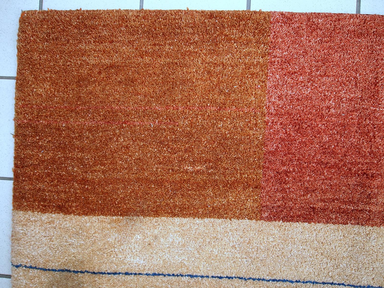 Handgefertigter Vintage-Teppich im Gabbeh-Stil, 1980er Jahre, 1C463 (Ende des 20. Jahrhunderts) im Angebot