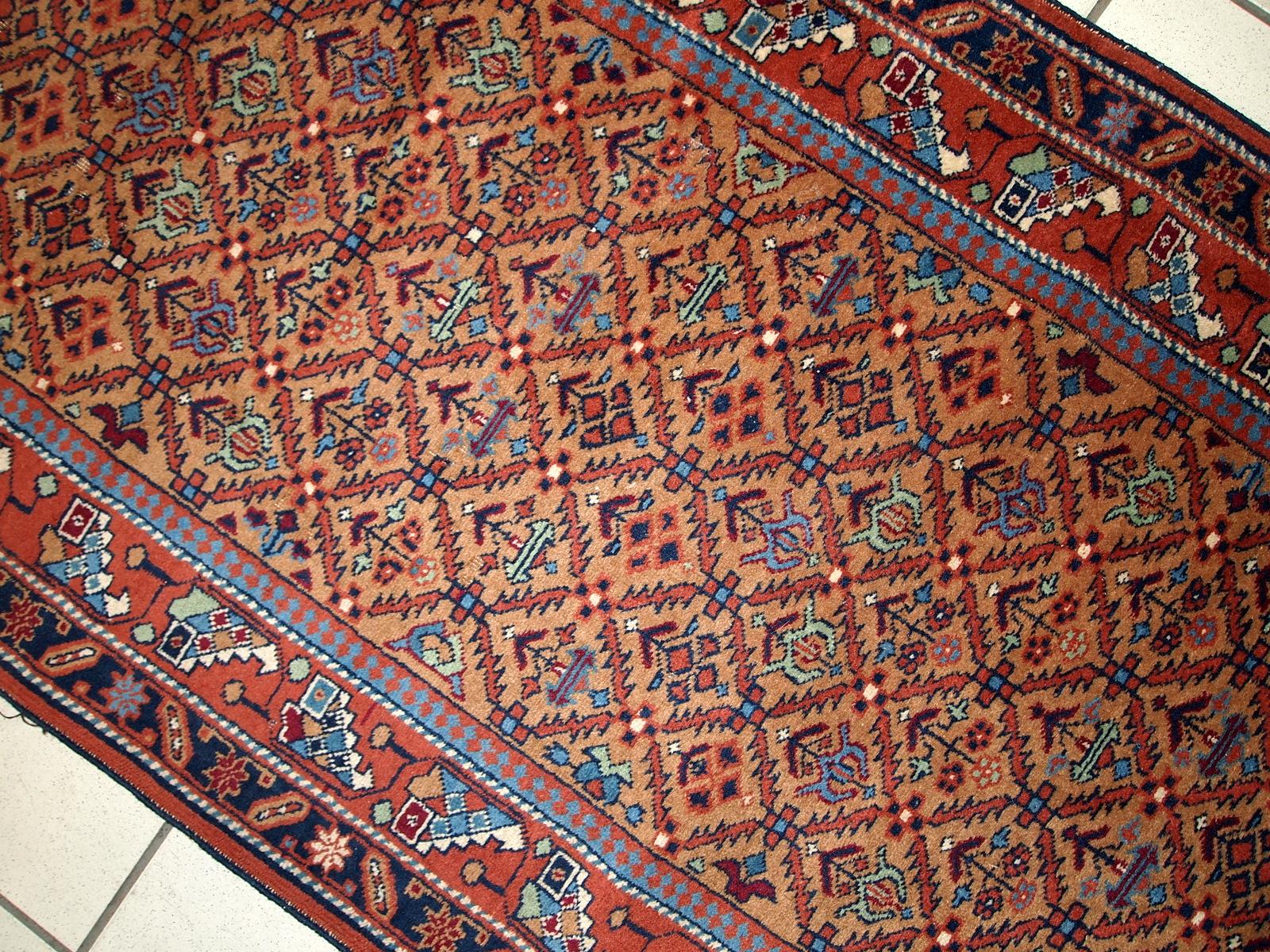Runner vintage in stile Hamadan fatto a mano, anni '60, 1C663 In condizioni buone in vendita a Bordeaux, FR