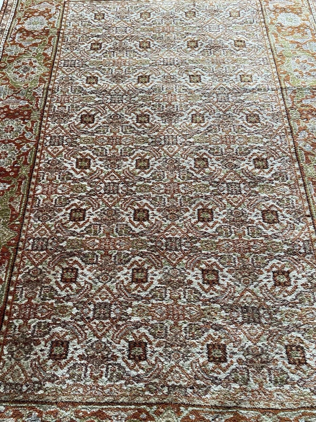Tapis indien Agra vintage fait à la main, 4' x 6', 1970 - 1N75 en vente 1