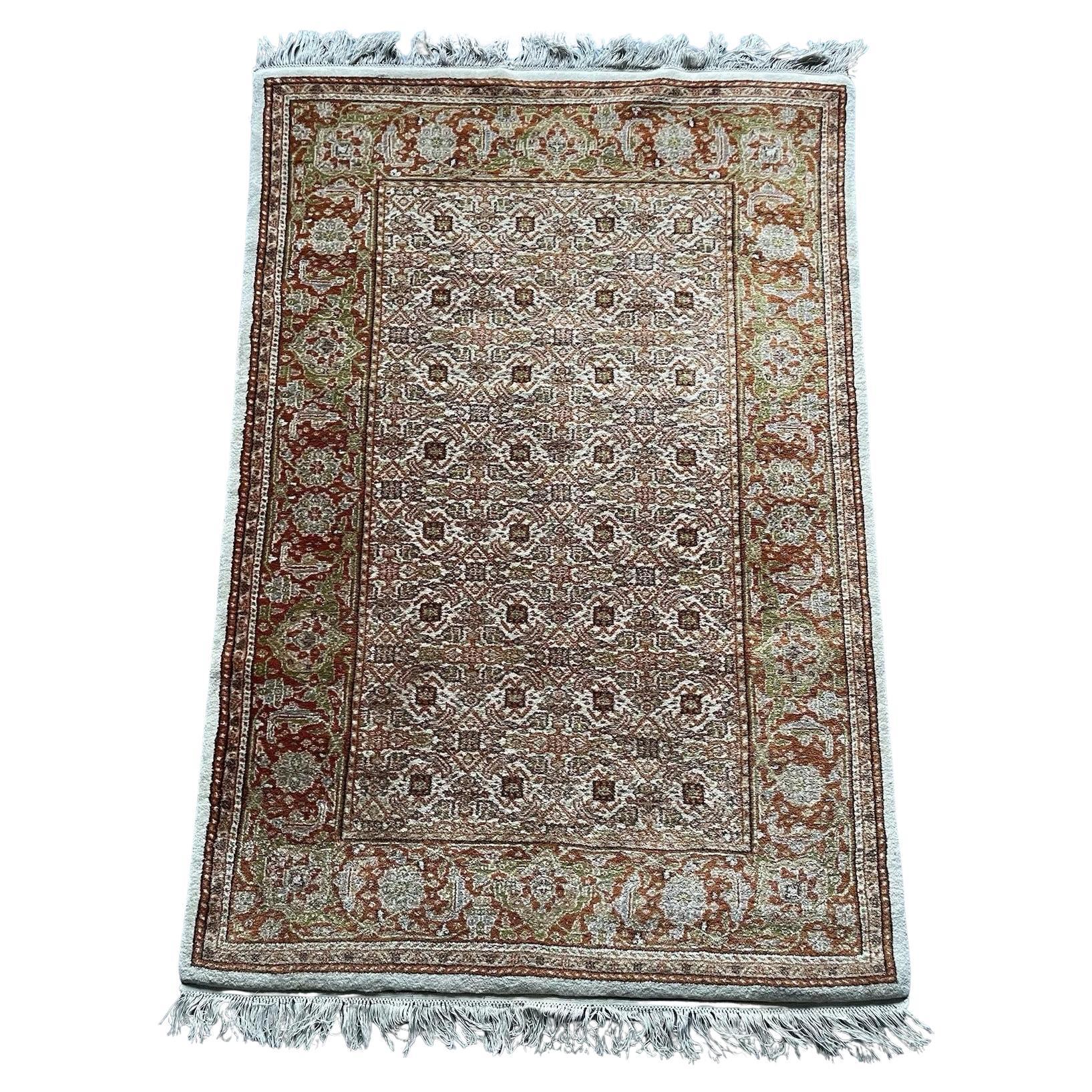 Tapis indien Agra vintage fait à la main, 4' x 6', 1970 - 1N75 en vente