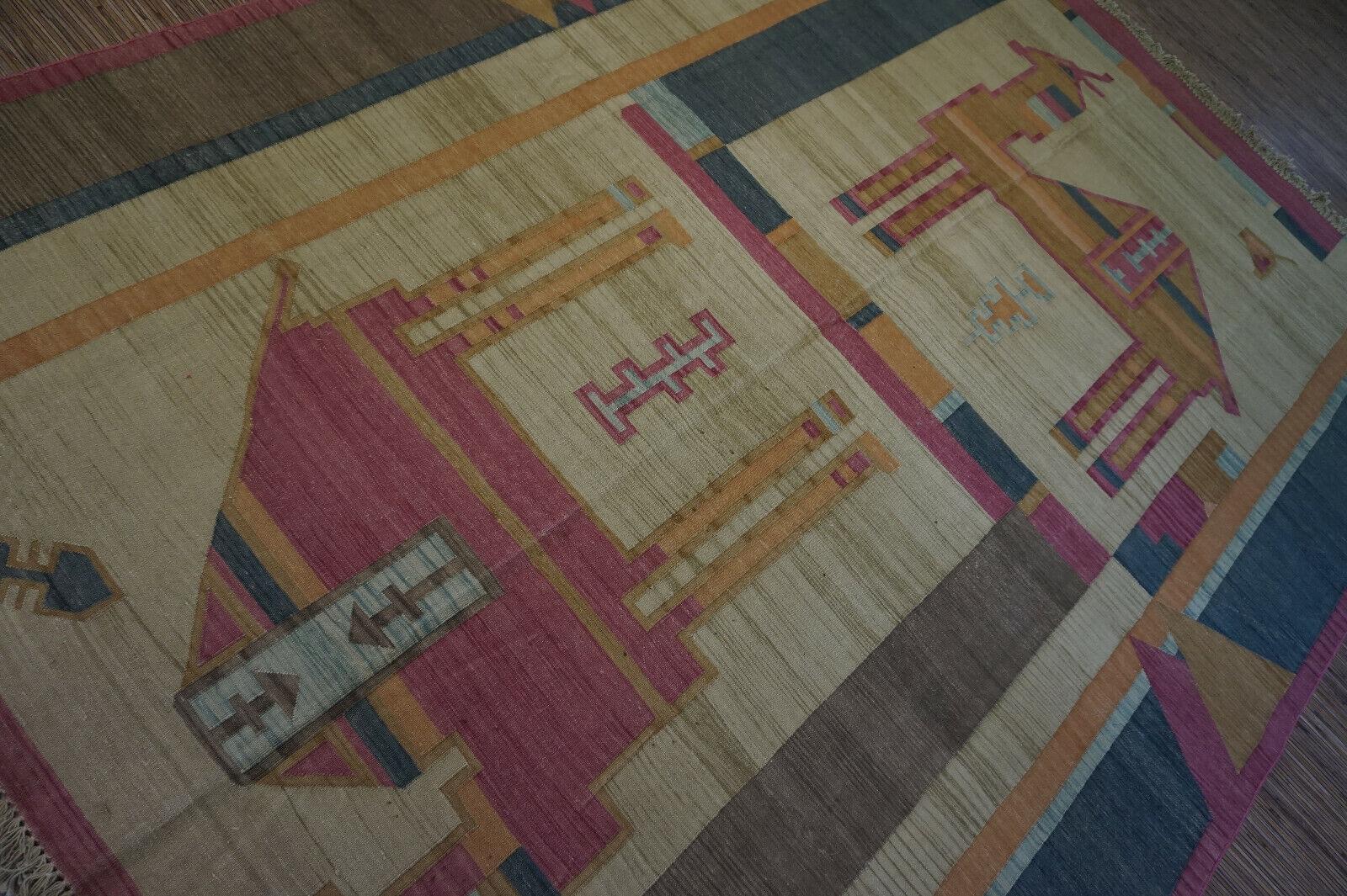 Handgefertigter indischer Dhurrie-Kelim-Teppich im Vintage-Stil 6.3' x 8,3', 1970er Jahre - 1D46 im Angebot 6