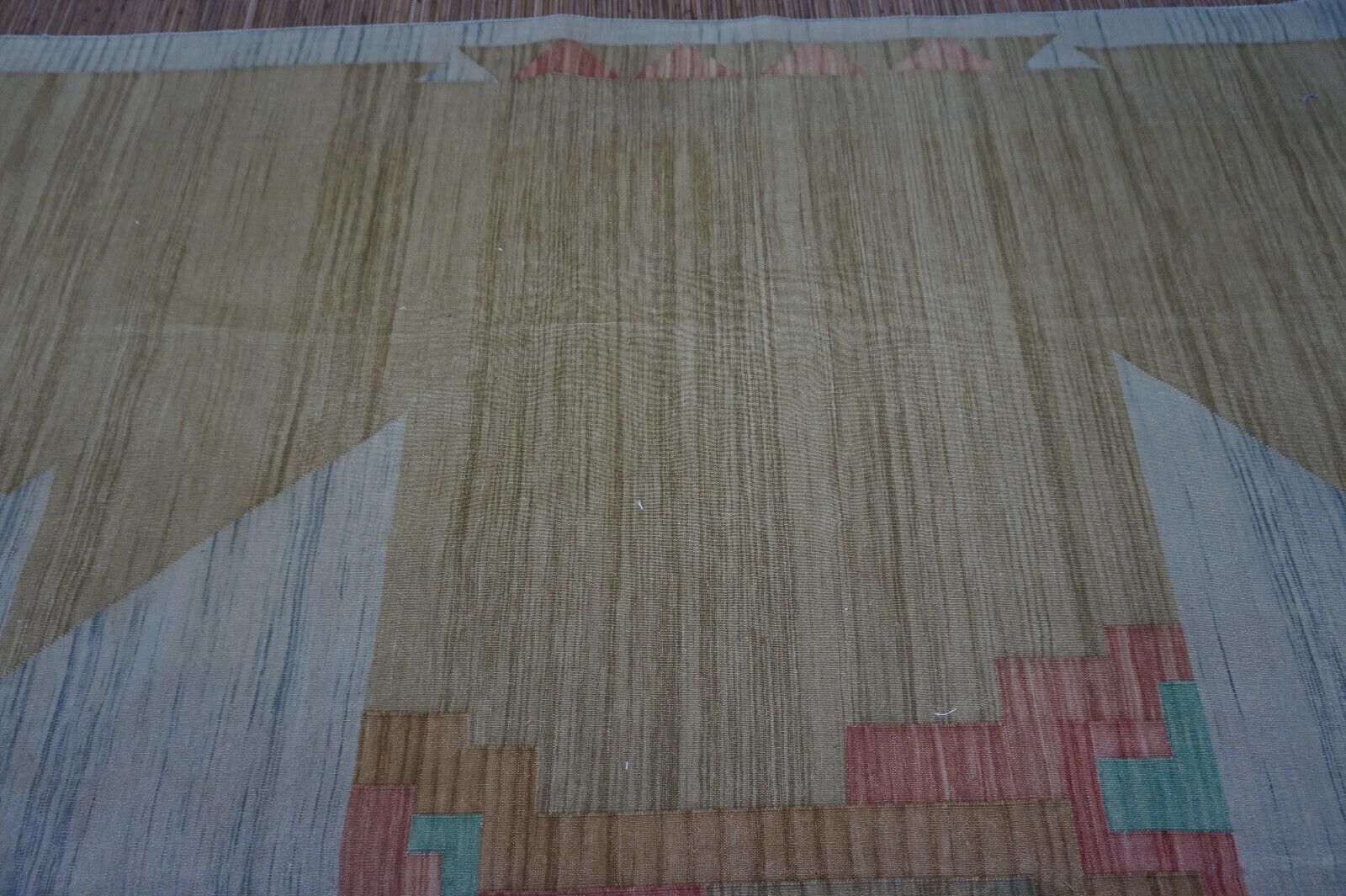Handgefertigter indischer Dhurrie-Kilim-Teppich 6,5' x 8,2', 1970er Jahre - 1D45 im Angebot 1