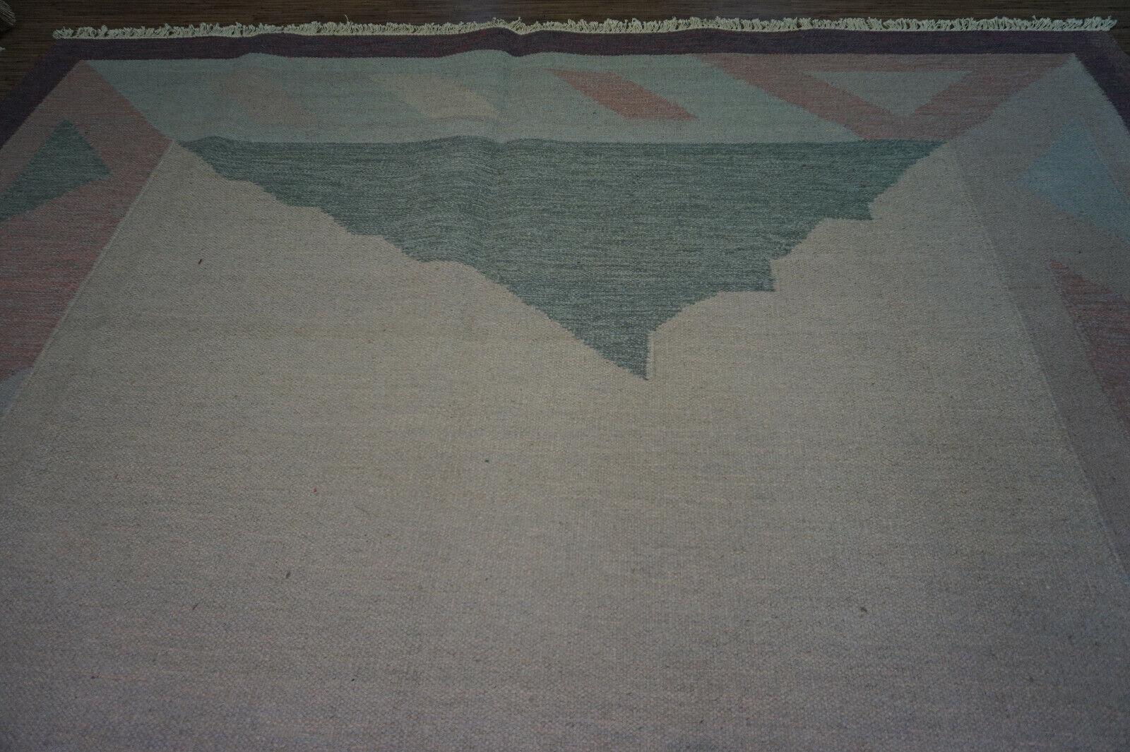 Handgefertigter indischer Dhurrie-Kelim-Teppich im Vintage-Stil 8.4' x 9.6', 1970er Jahre - 1D44 im Angebot 2