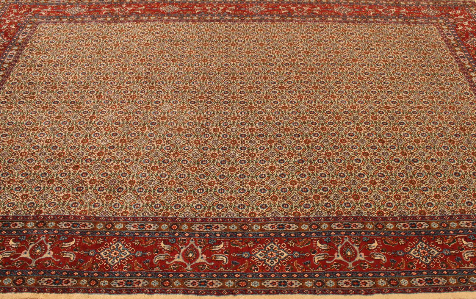 Handmade Vintage Indian Mahal Rug 6.3' x 9.8', 1970s - 1T30 For Sale 2