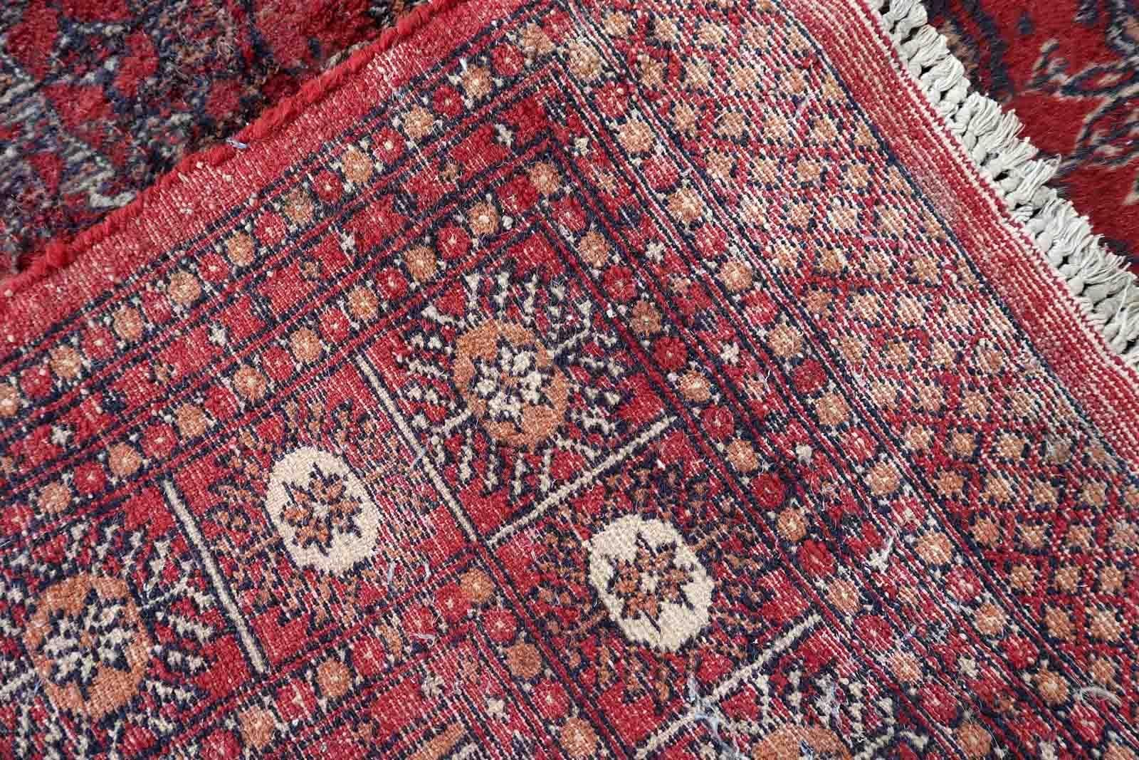 Hand-Knotted Handmade Vintage Indian Seraband Rug, 1950s, 1C1033 For Sale