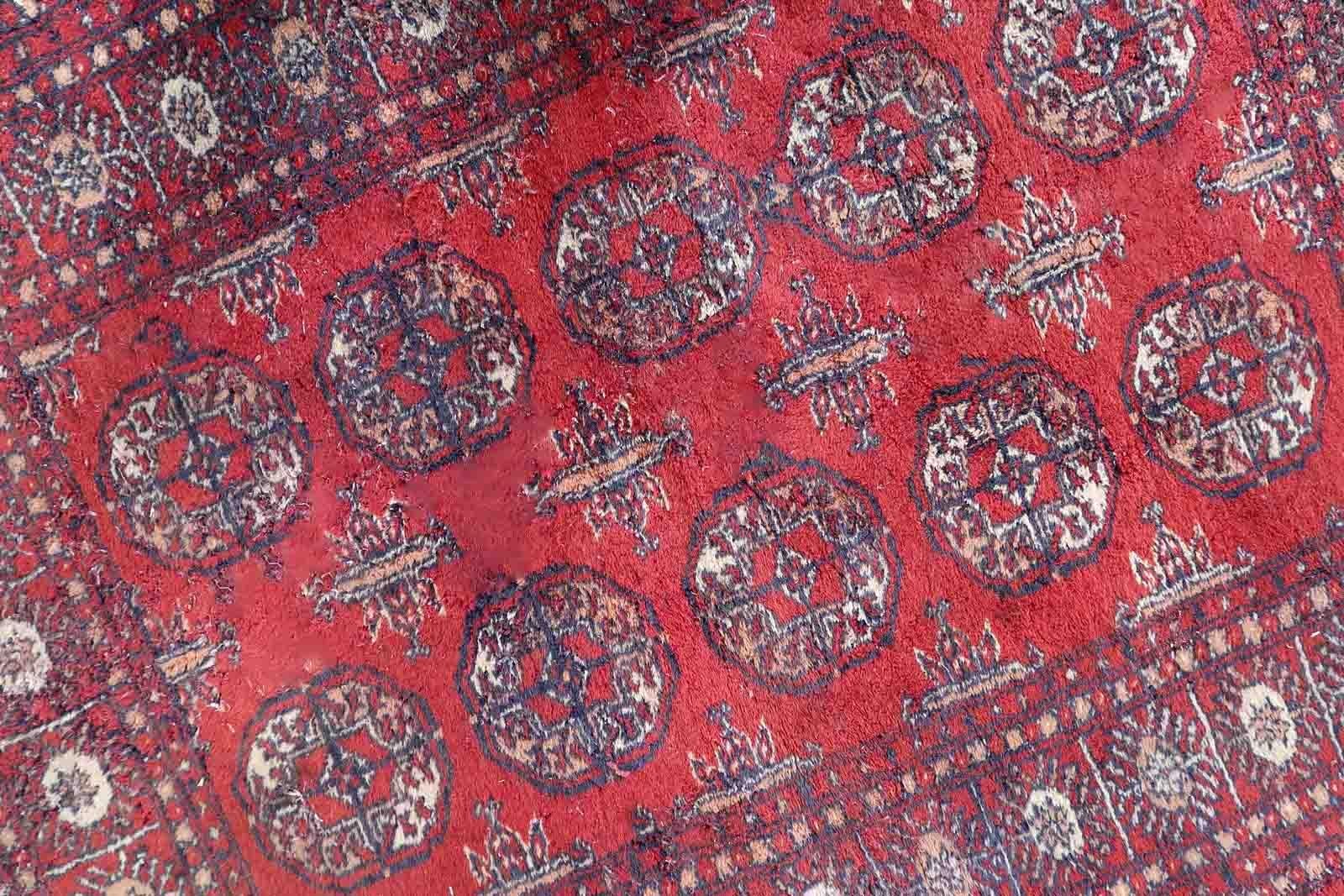 Mid-20th Century Handmade Vintage Indian Seraband Rug, 1950s, 1C1033 For Sale