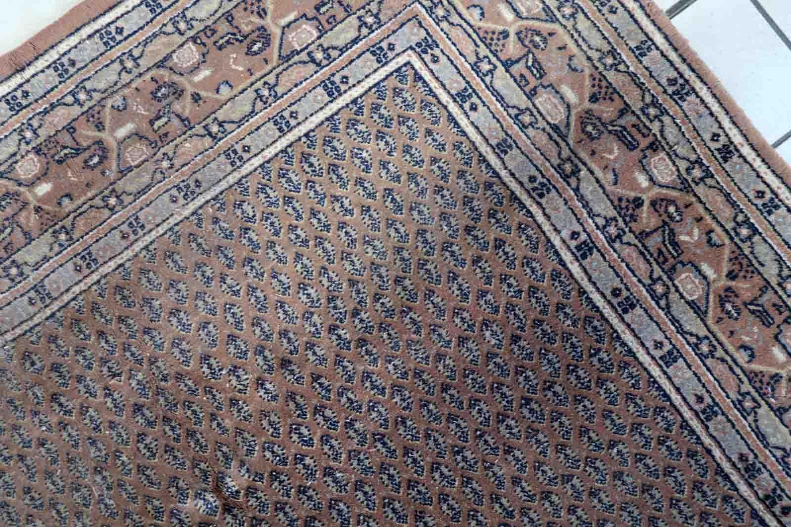Handgefertigter indischer Seraband-Teppich, 1970er Jahre, 1C1034 (Ende des 20. Jahrhunderts) im Angebot