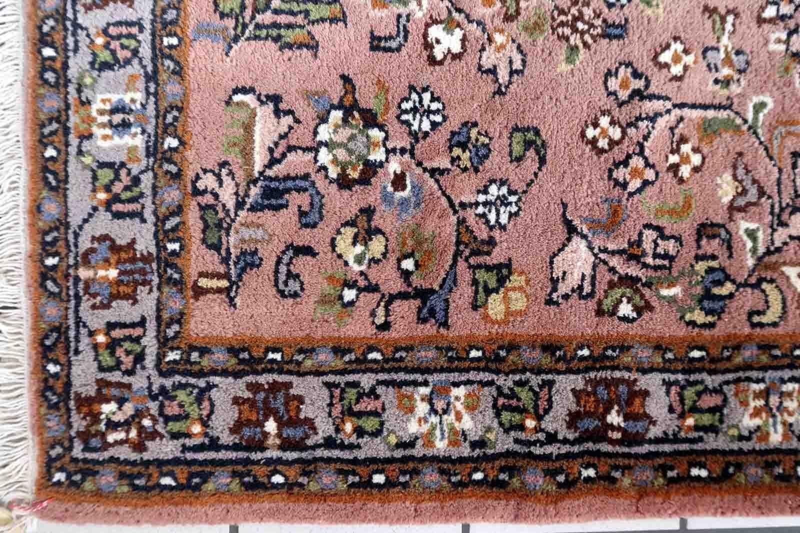 Handgefertigter indischer Seraband-Teppich, 1970er Jahre, 1C1050 im Angebot 4