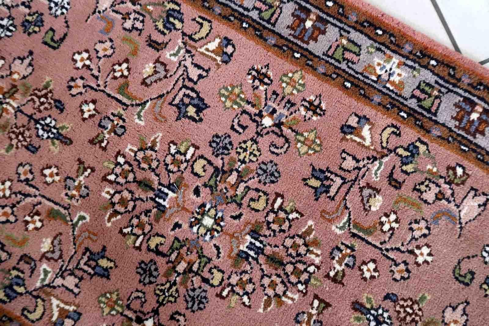 Handgefertigter indischer Seraband-Teppich, 1970er Jahre, 1C1050 im Angebot 1