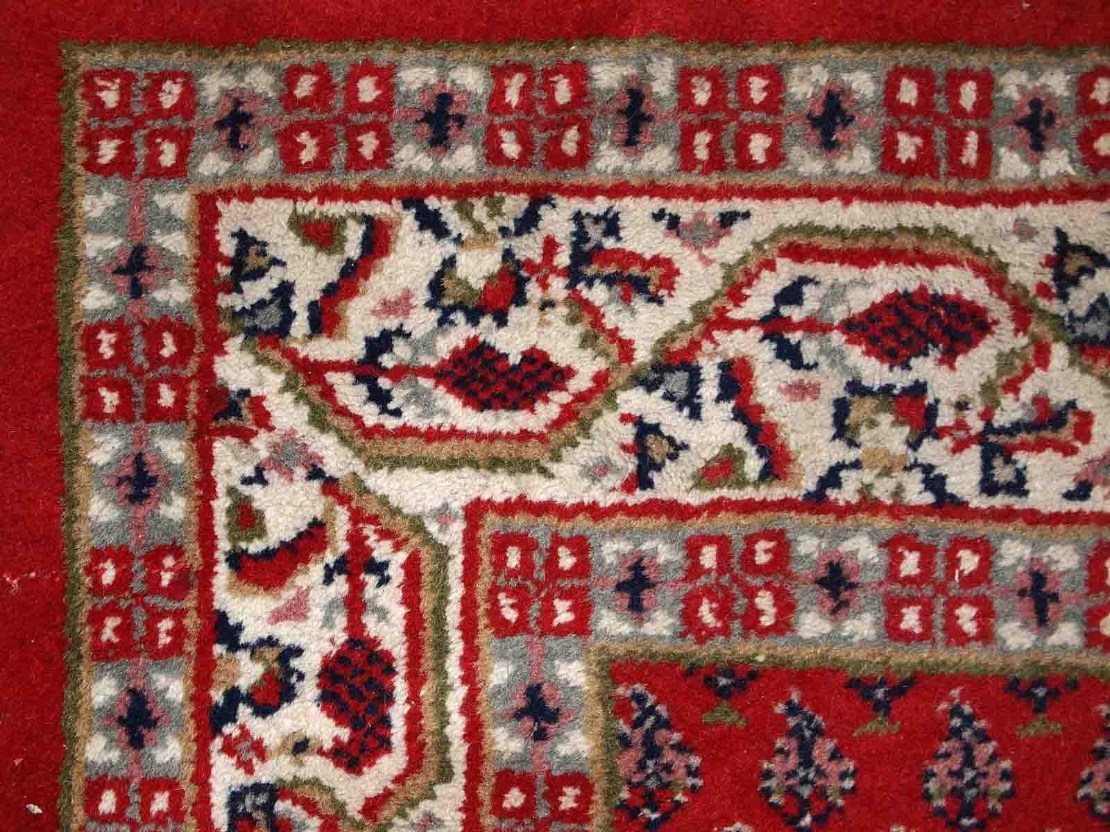 Hand-Knotted Handmade Vintage Indian Seraband Rug, 1970s, 1C767 For Sale