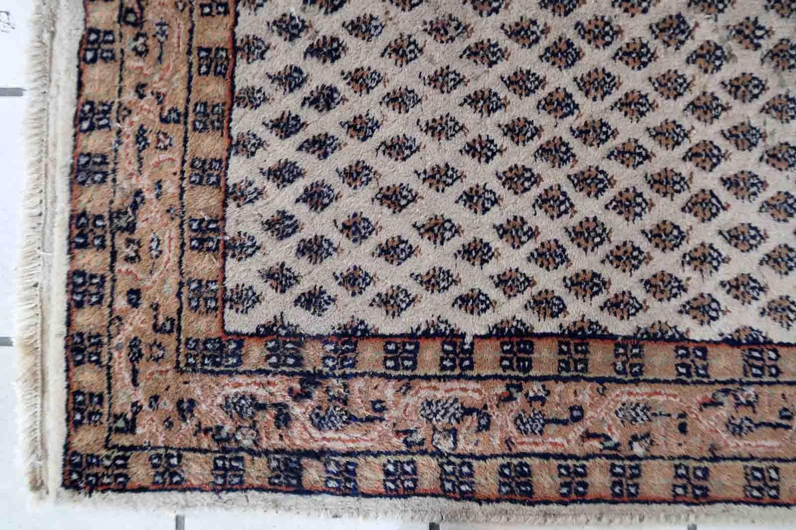 Late 20th Century Handmade Vintage Indian Seraband Rug, 1970s, 1C897 For Sale