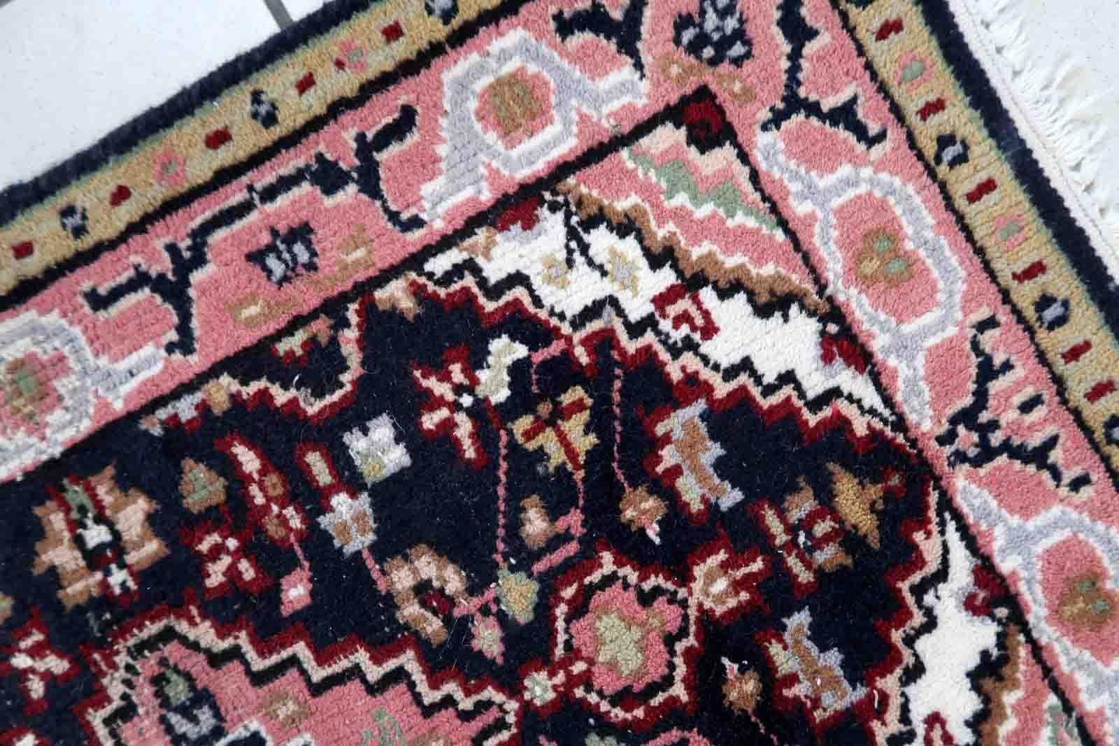 Handgefertigter Vintage Indo-Mahal-Teppich, 1970er Jahre, 1C910 im Zustand „Relativ gut“ im Angebot in Bordeaux, FR